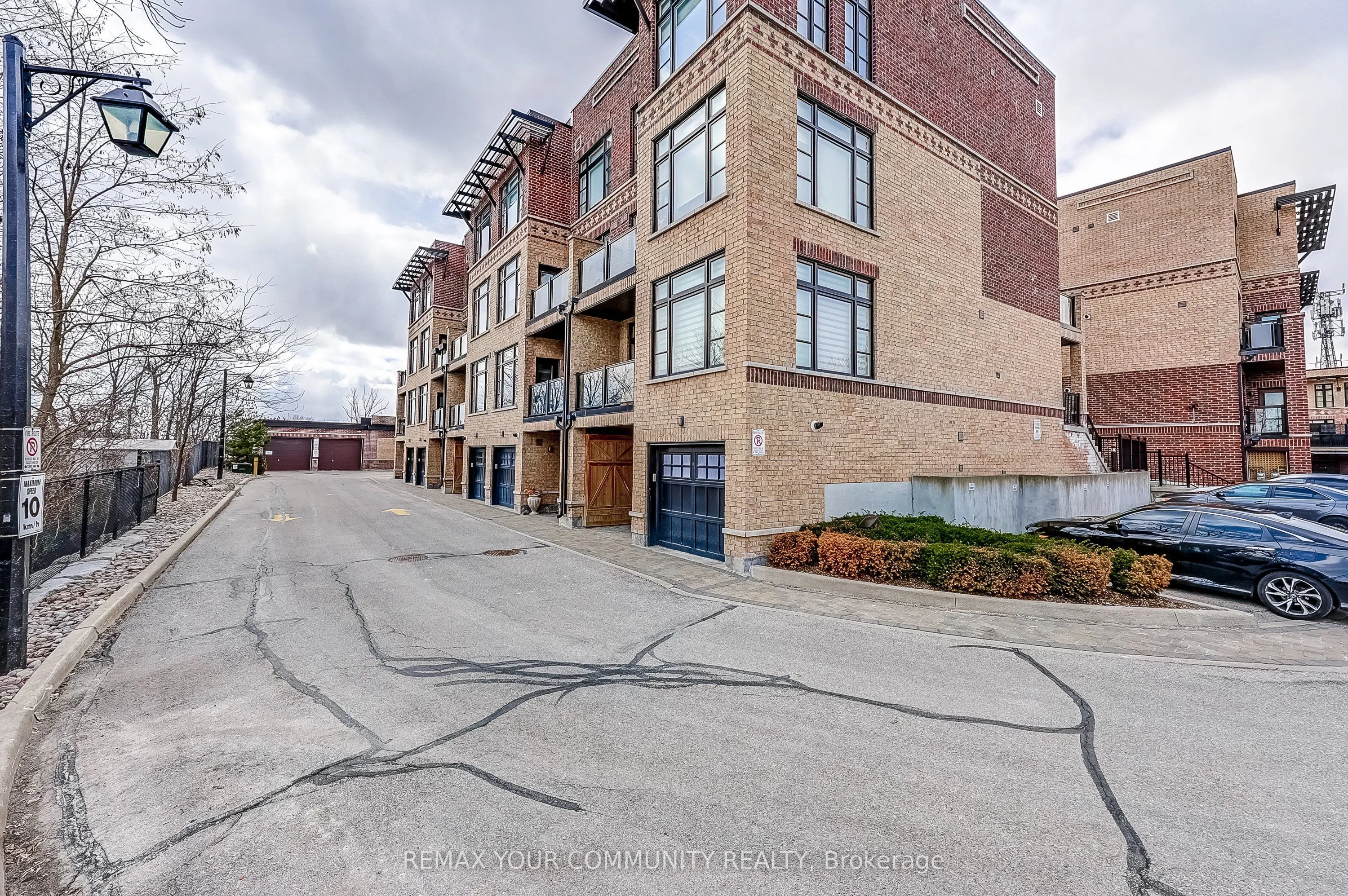 8169 Kipling Avenue #29