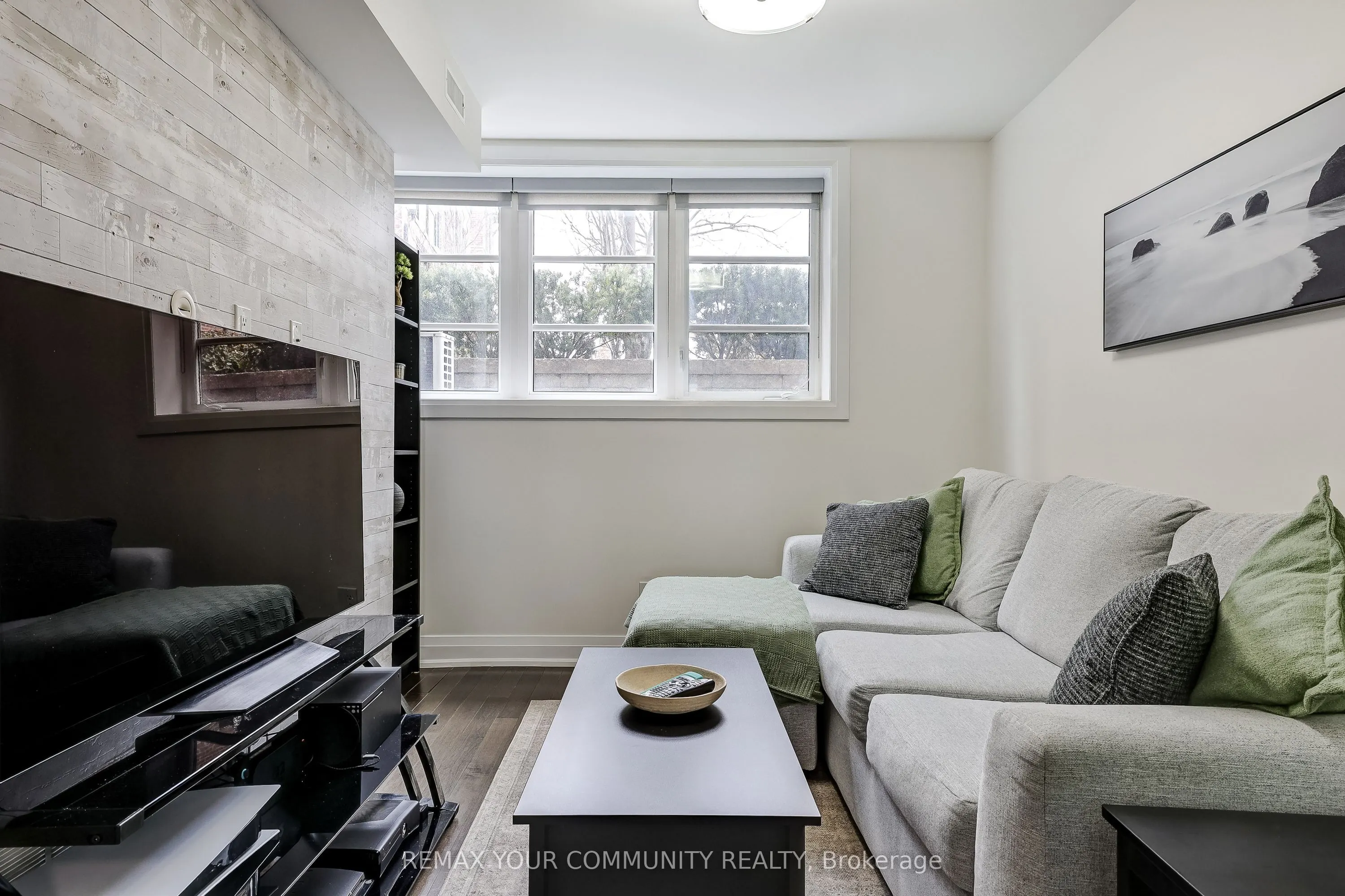 8169 Kipling Avenue #29