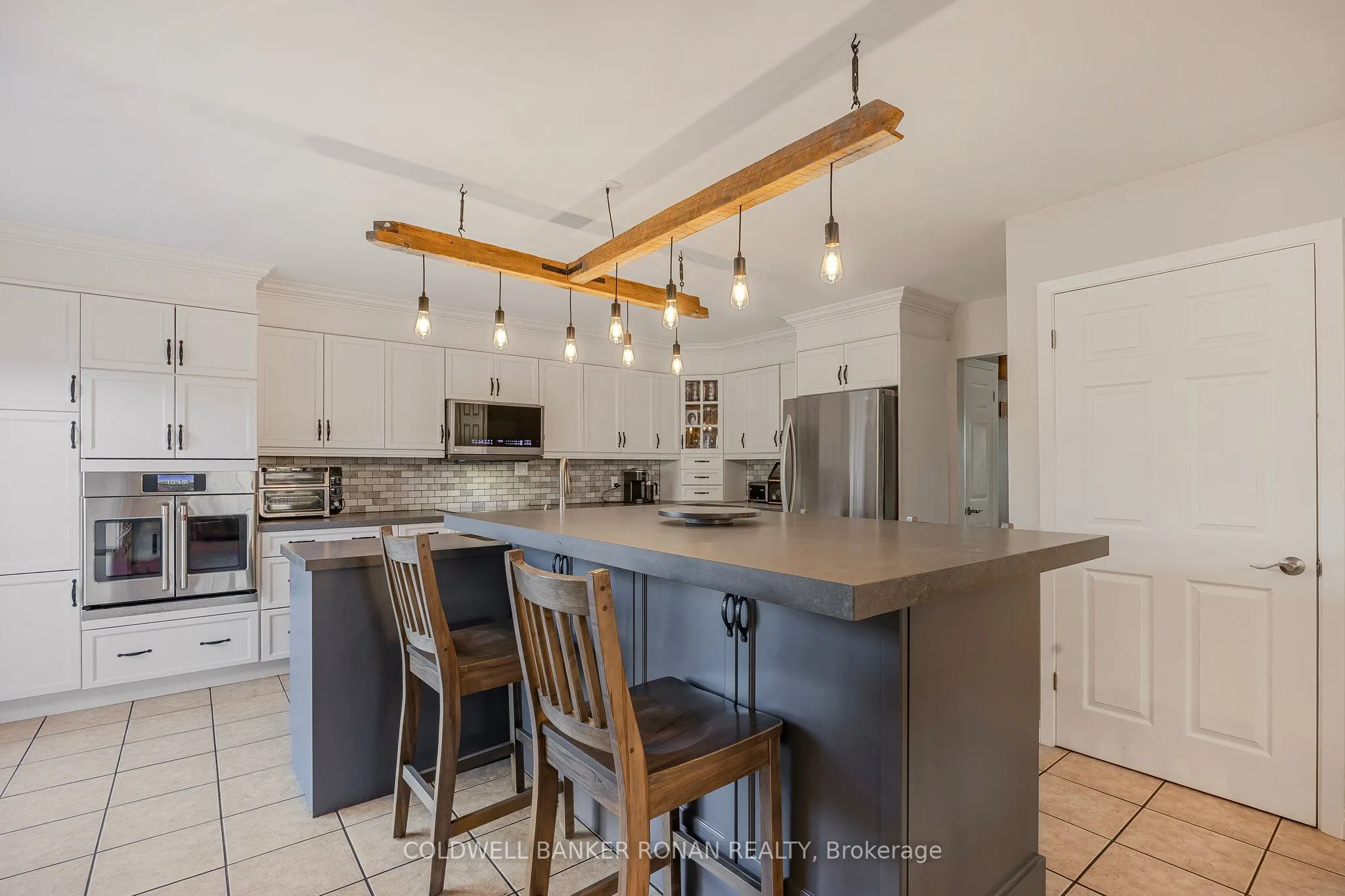 5735 Concession Rd 6