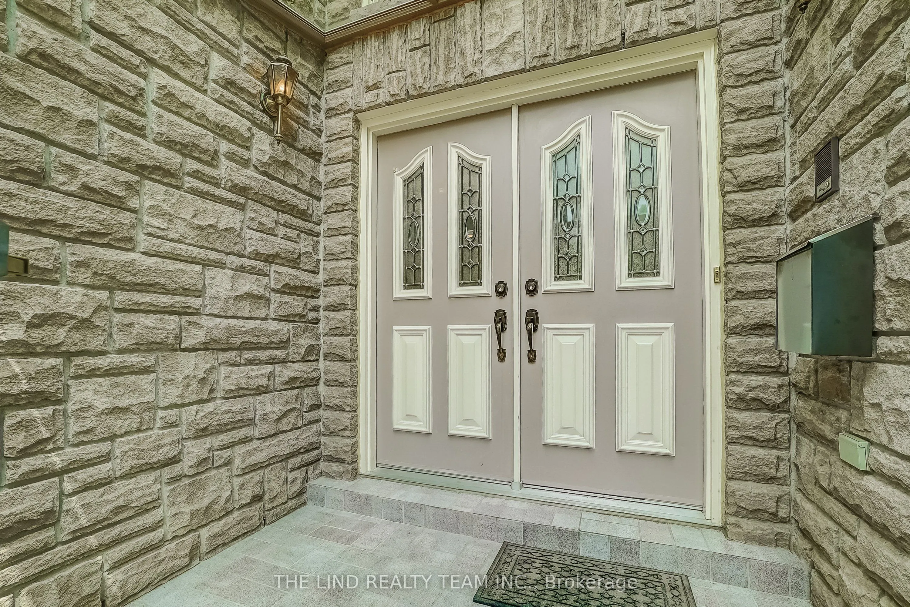 99 Birch Avenue