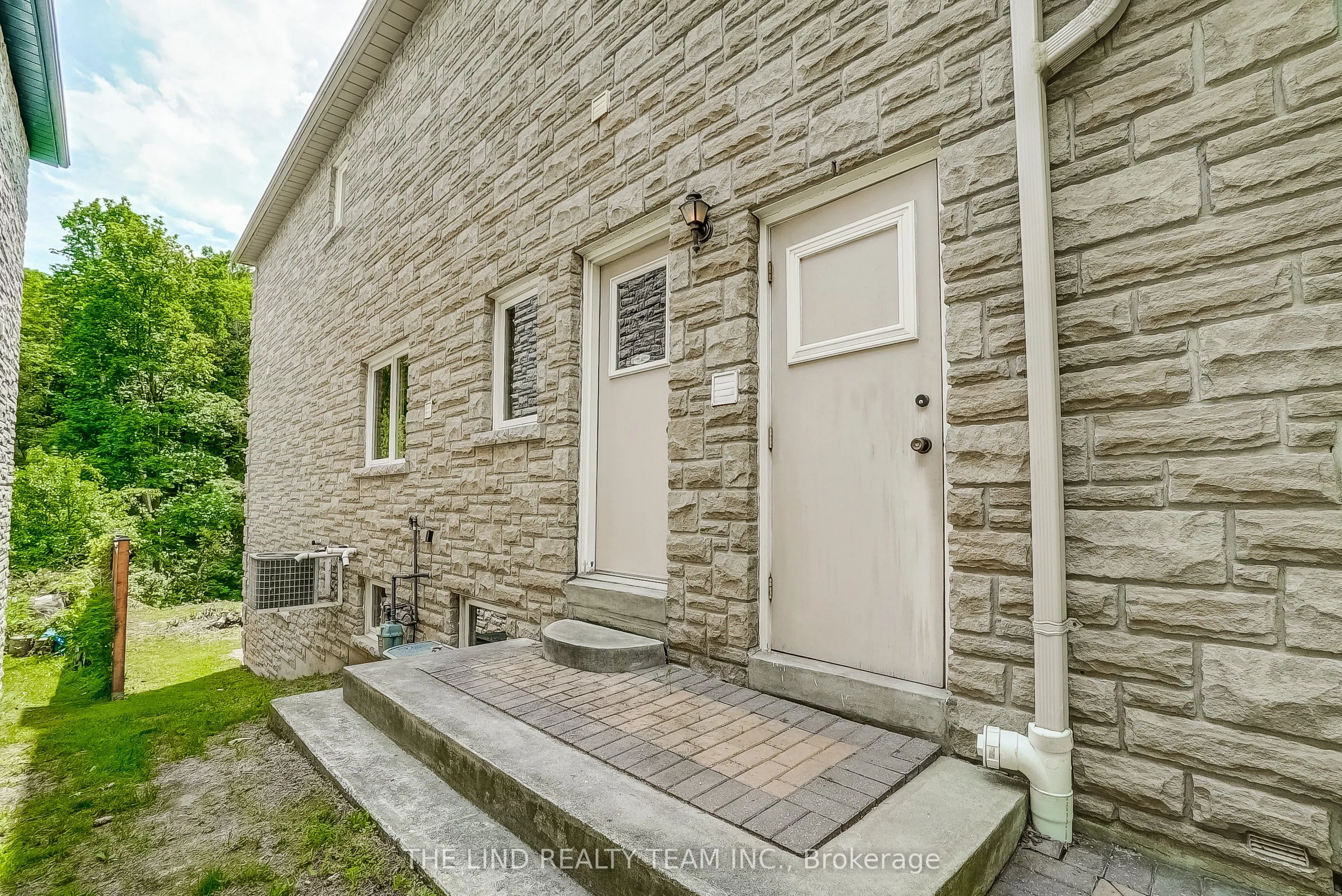 99 Birch Avenue
