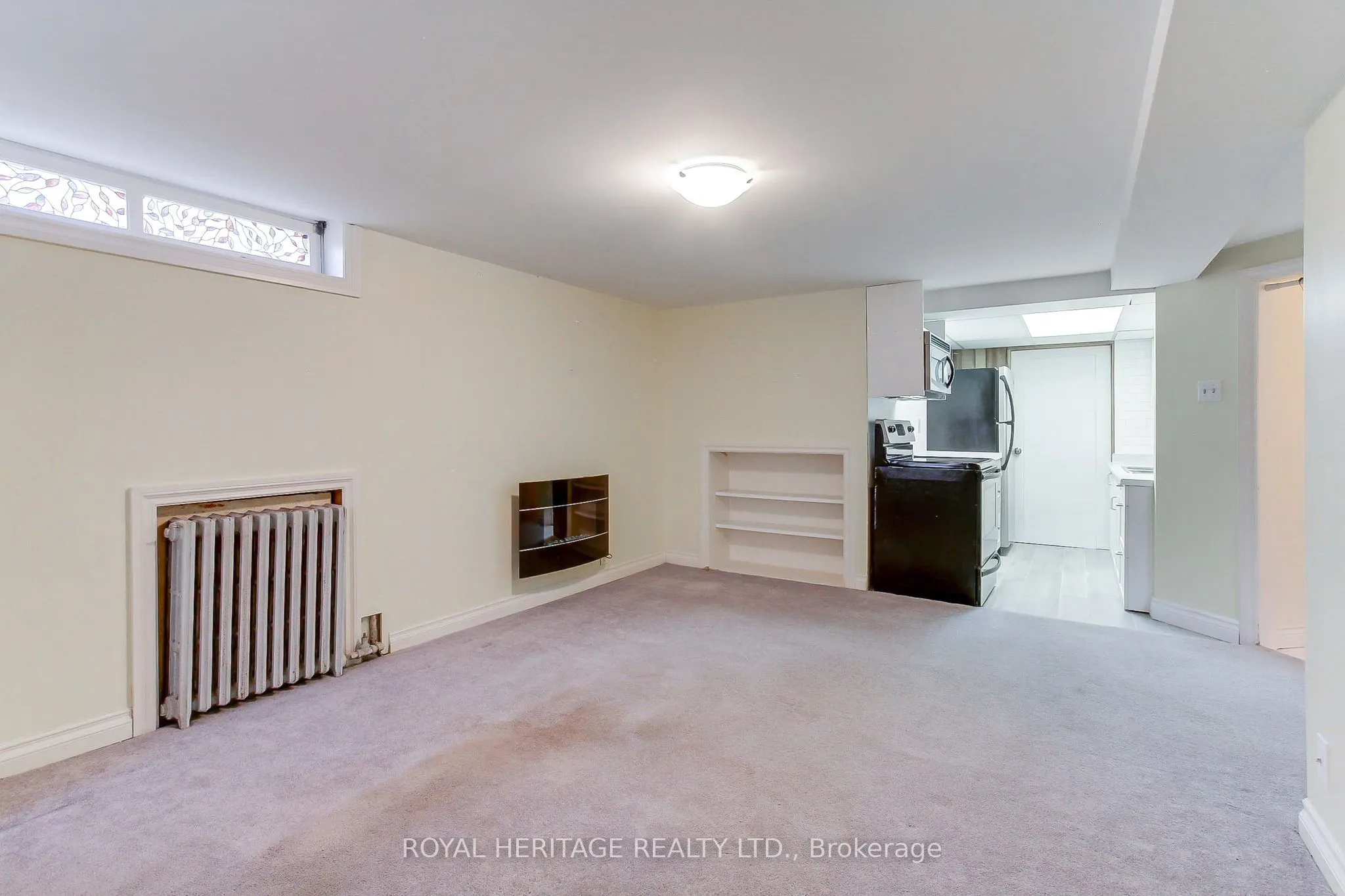 49 John Street E