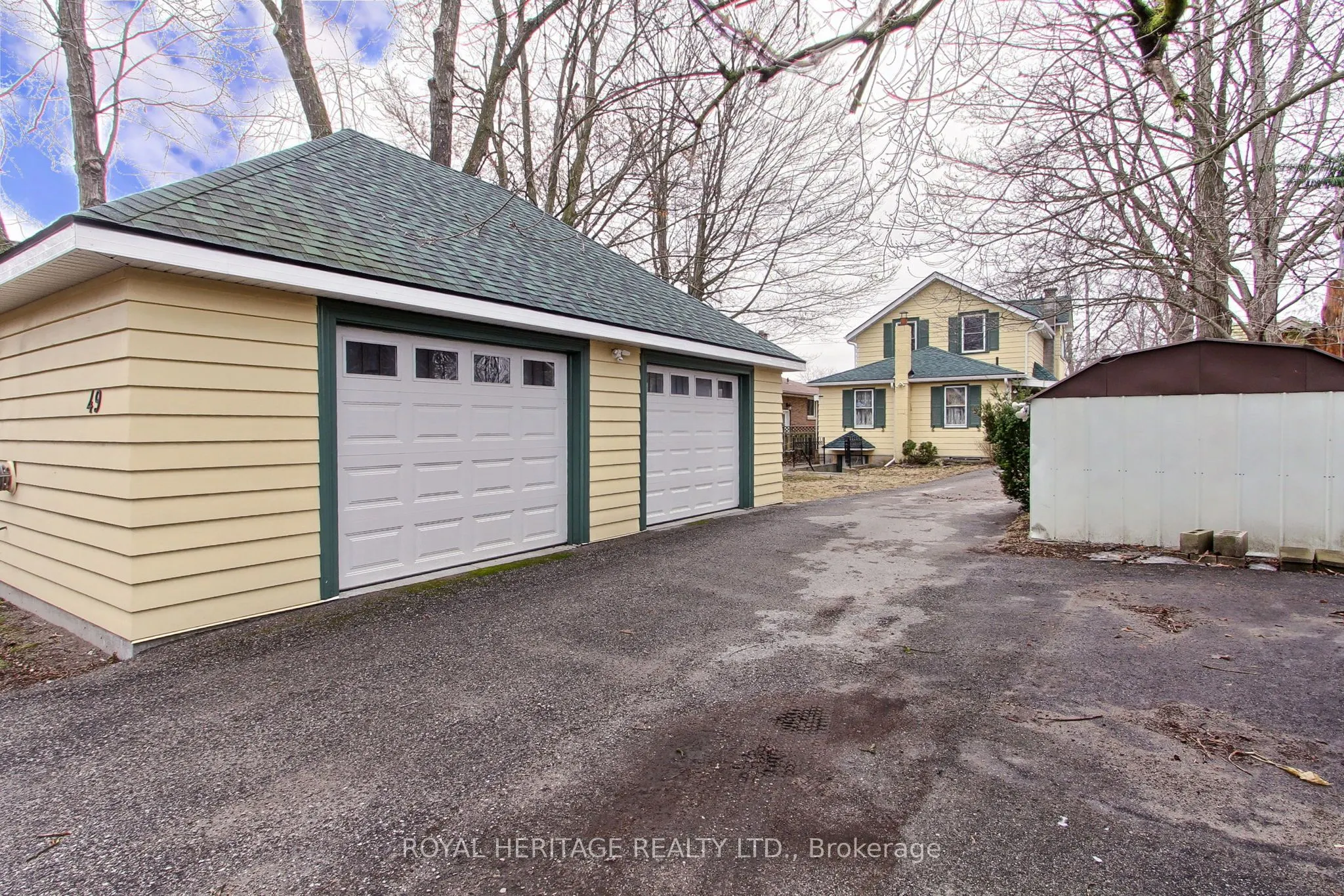 49 John Street E
