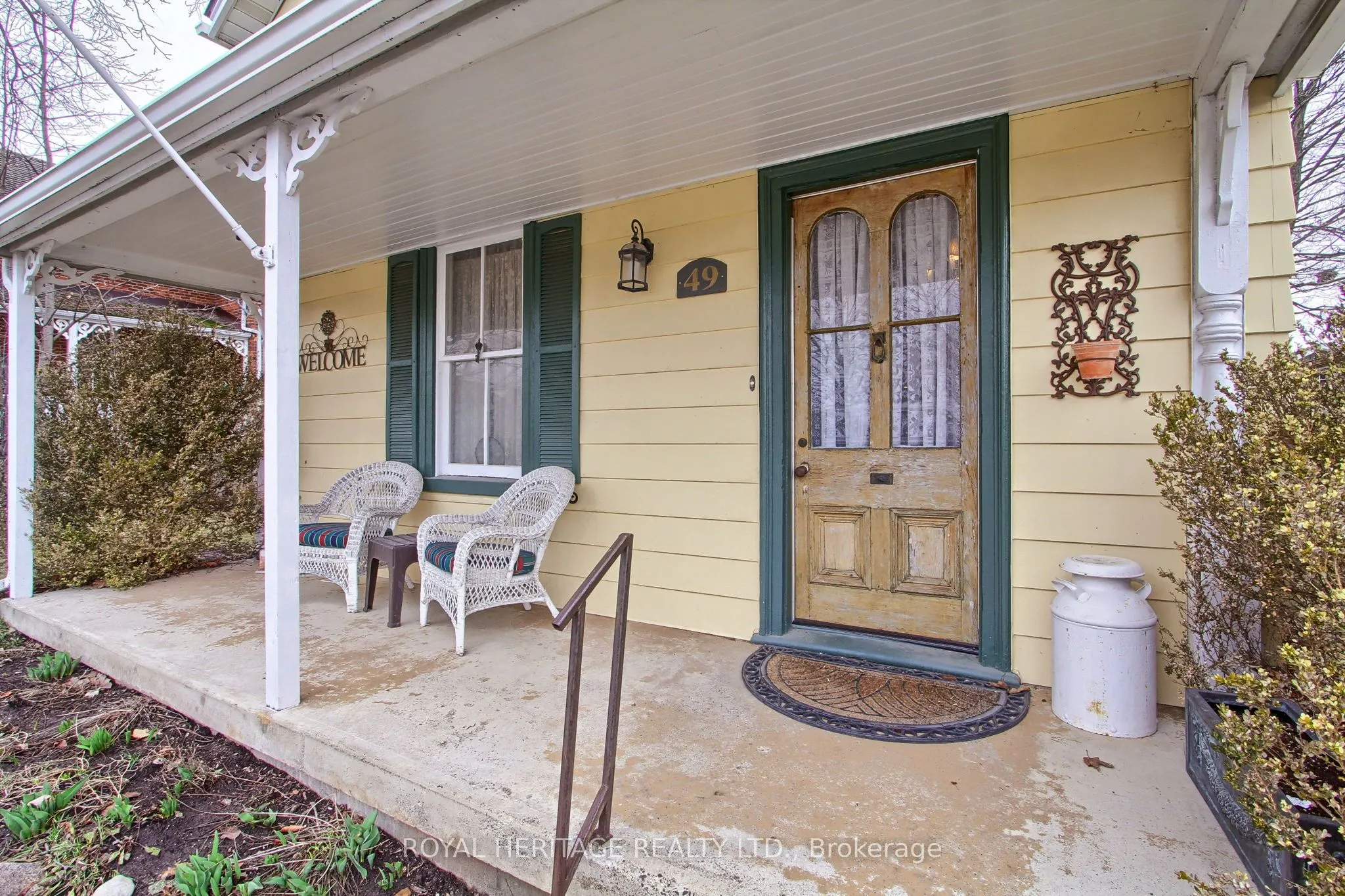 49 John Street E