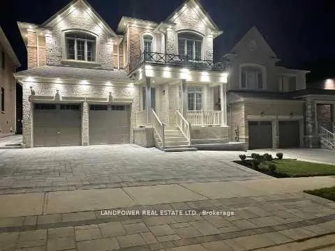20 Tesla Crescent