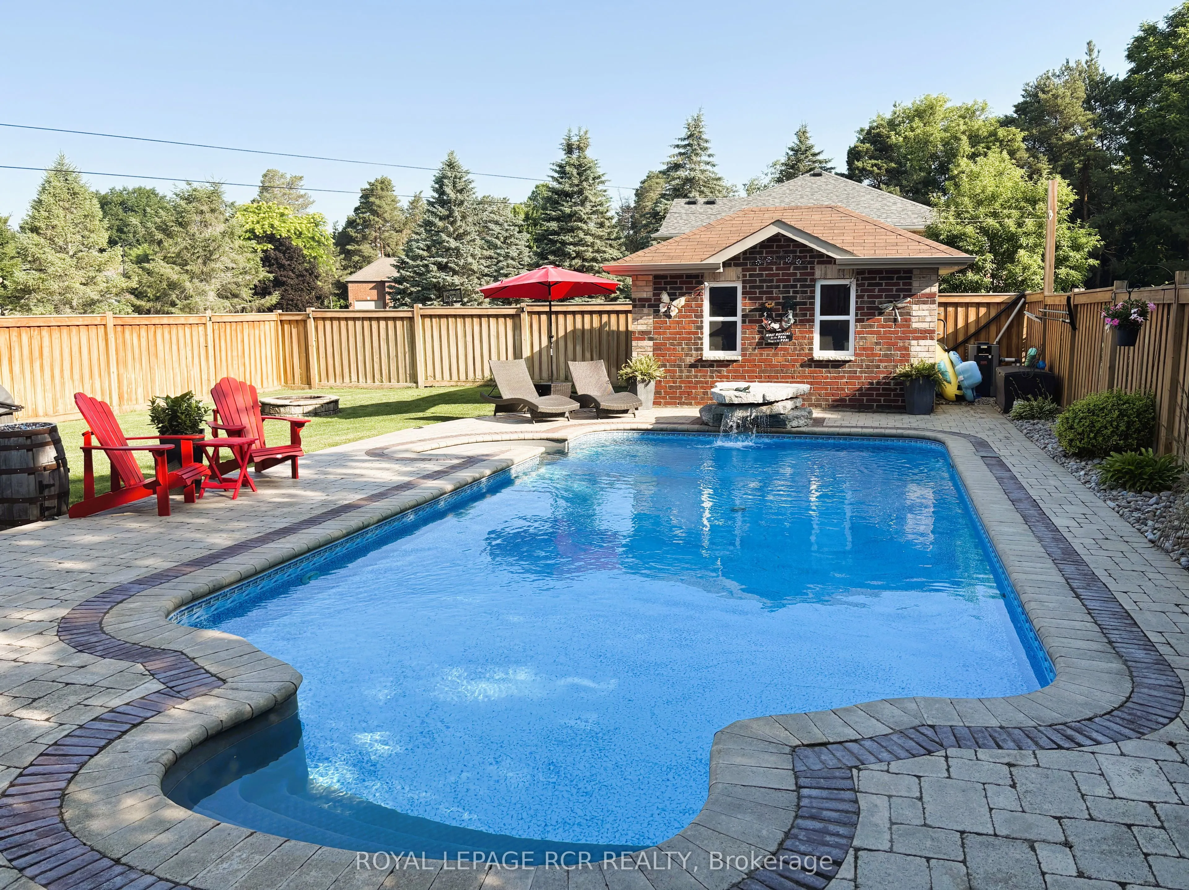10 Fisher Drive