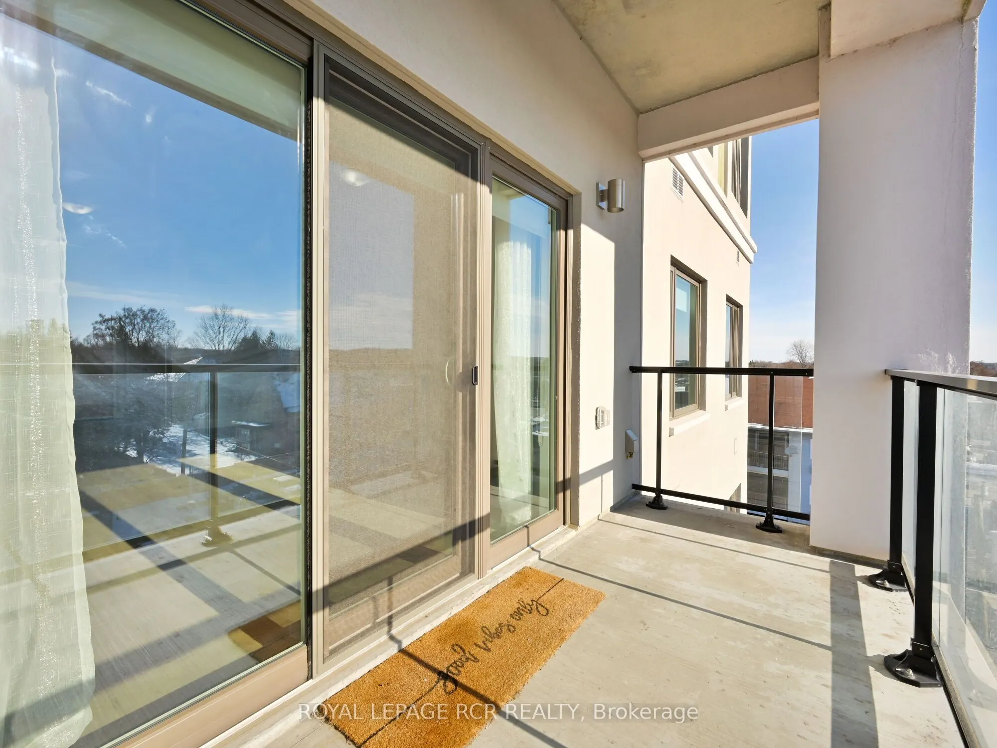 64 Queen Street S #502