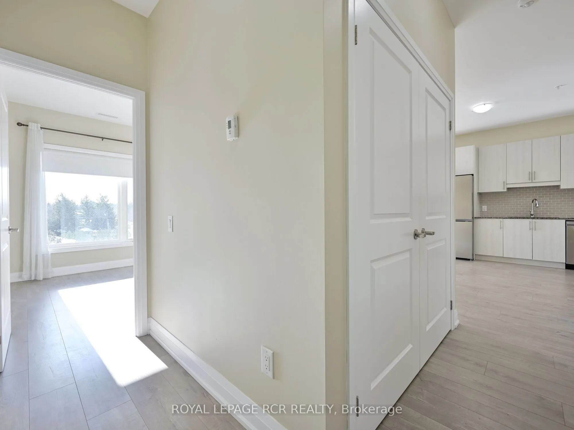 64 Queen Street S #502