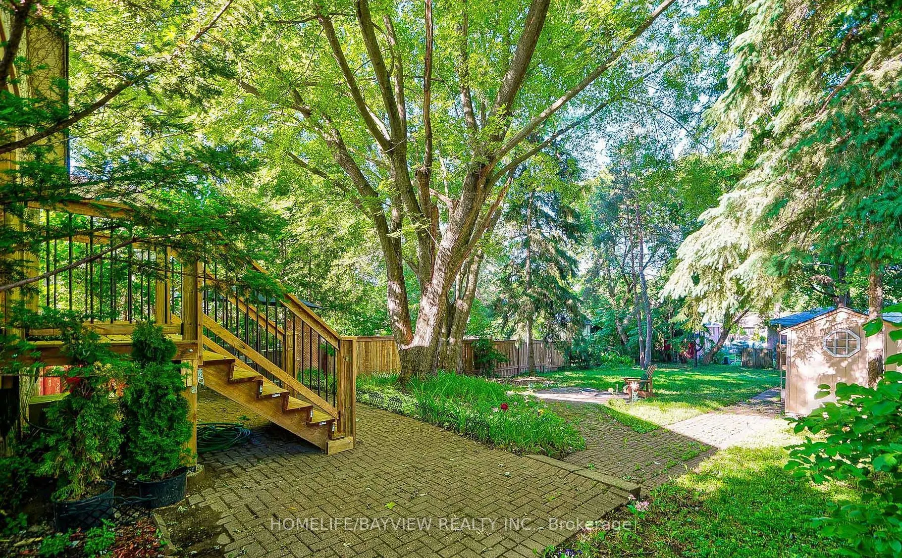 60 Hillview Drive