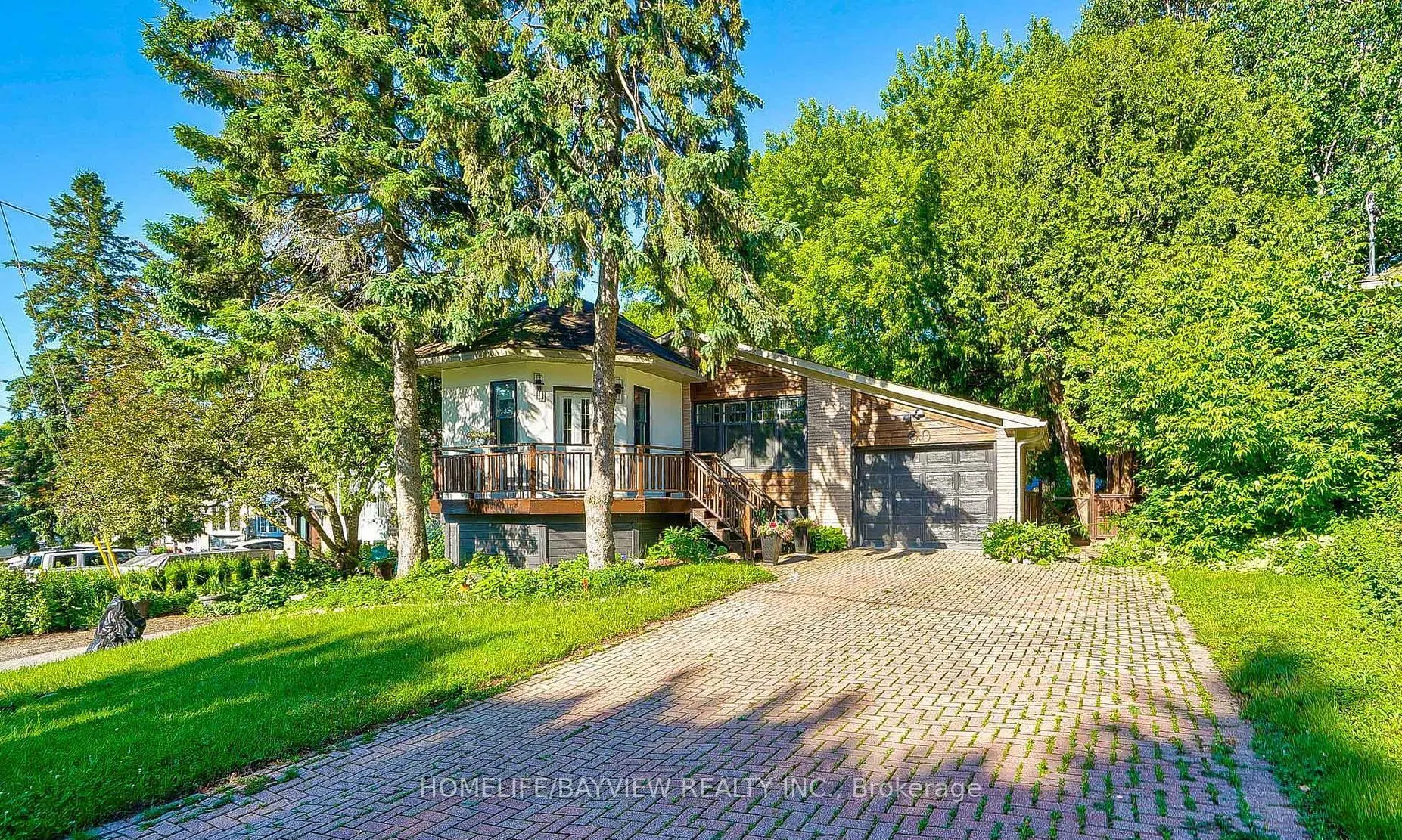 60 Hillview Drive