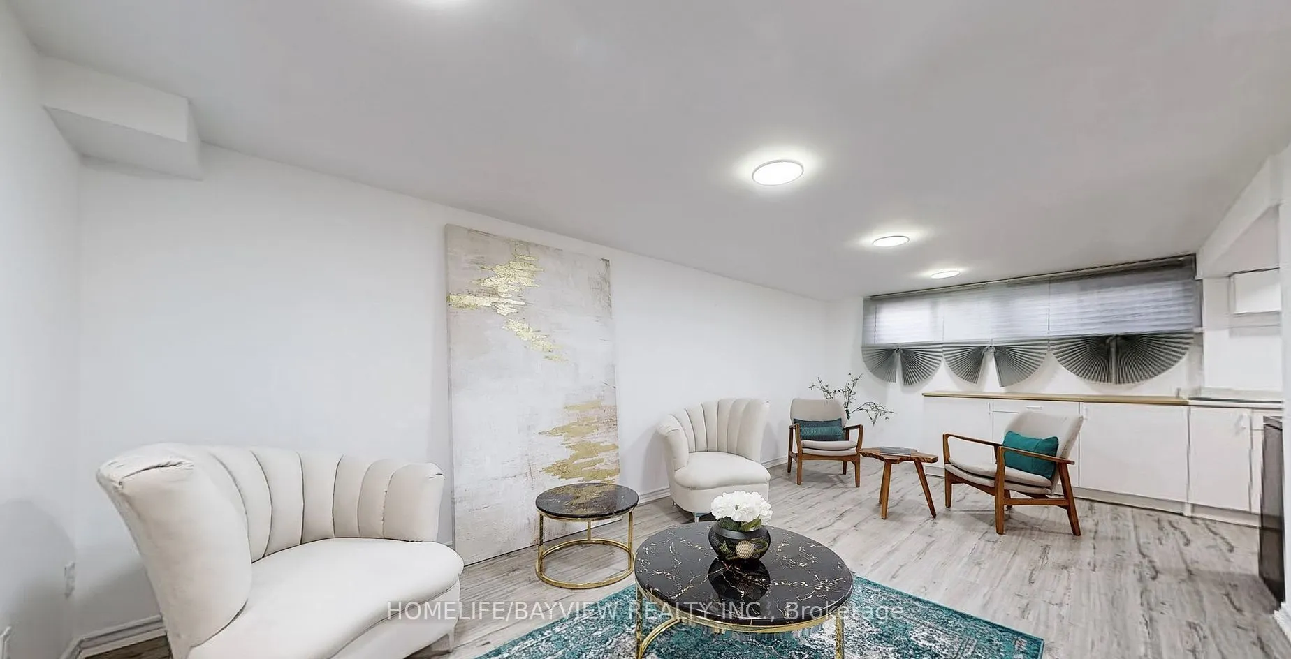 60 Hillview Drive