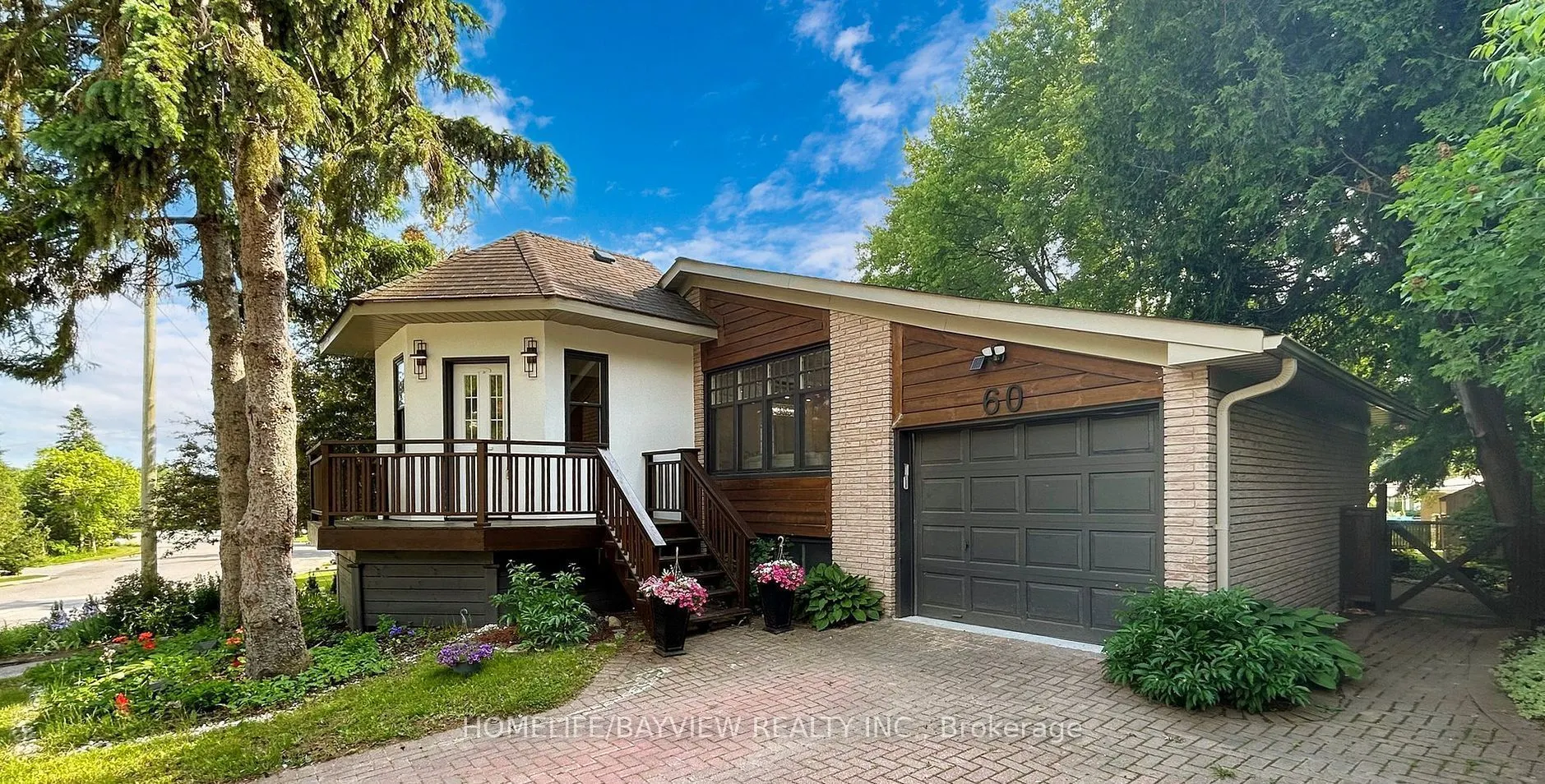 60 Hillview Drive