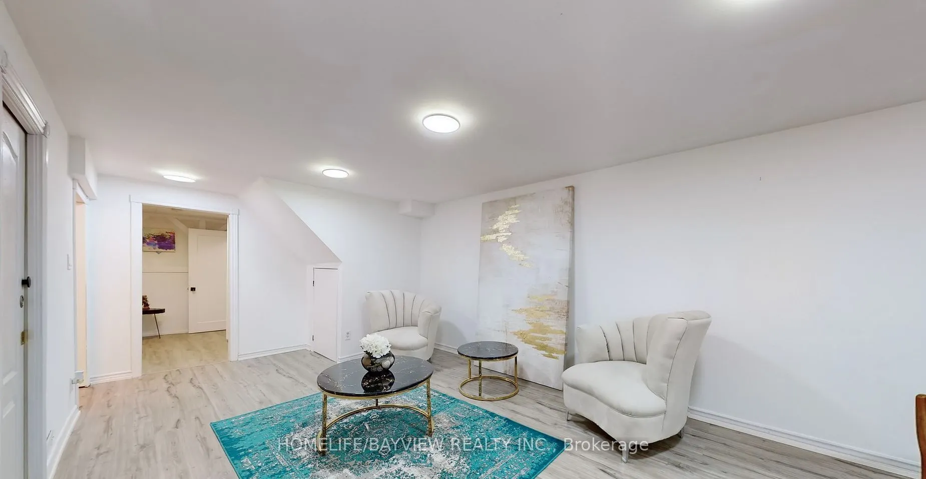 60 Hillview Drive