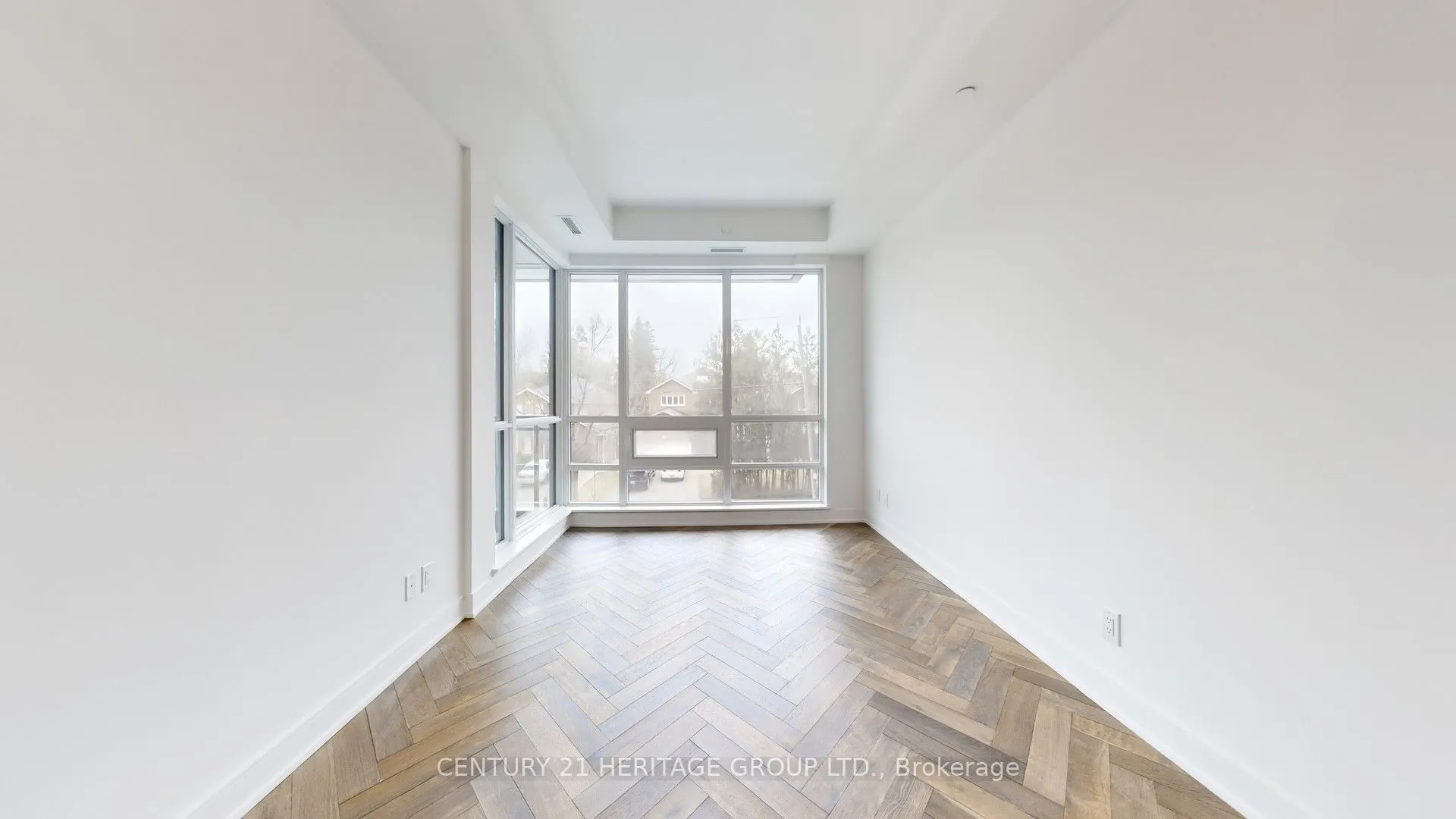 8888 YONGE Street #103 L/W