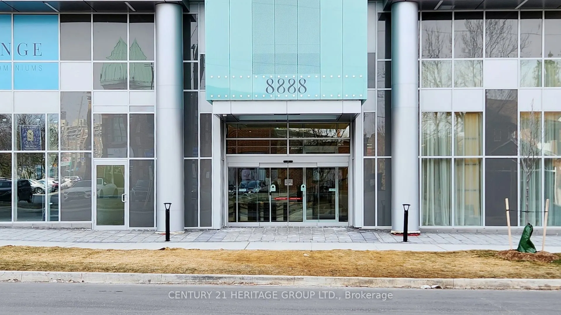 8888 YONGE Street #103 W/L