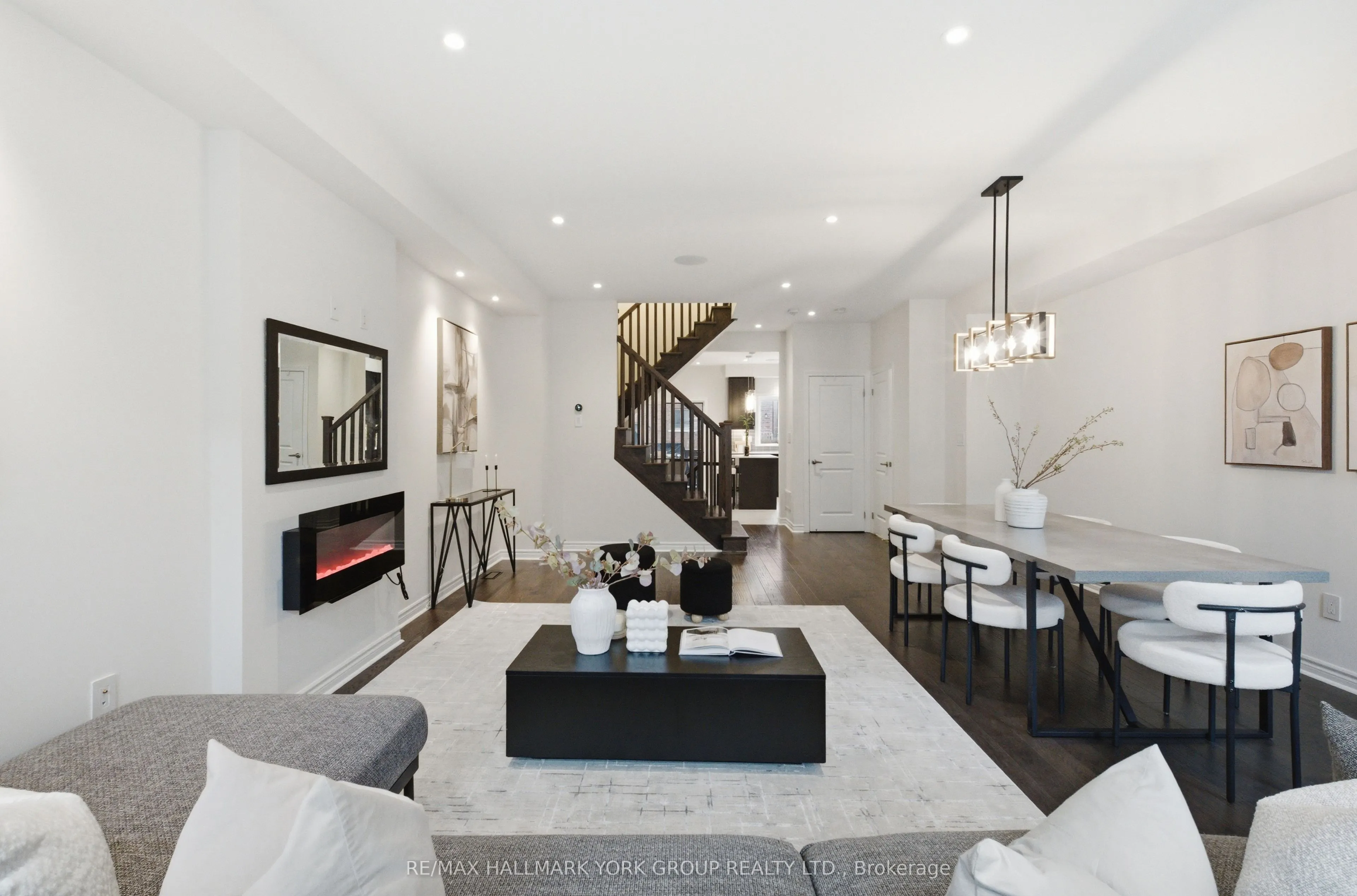 104 Gordon Circle