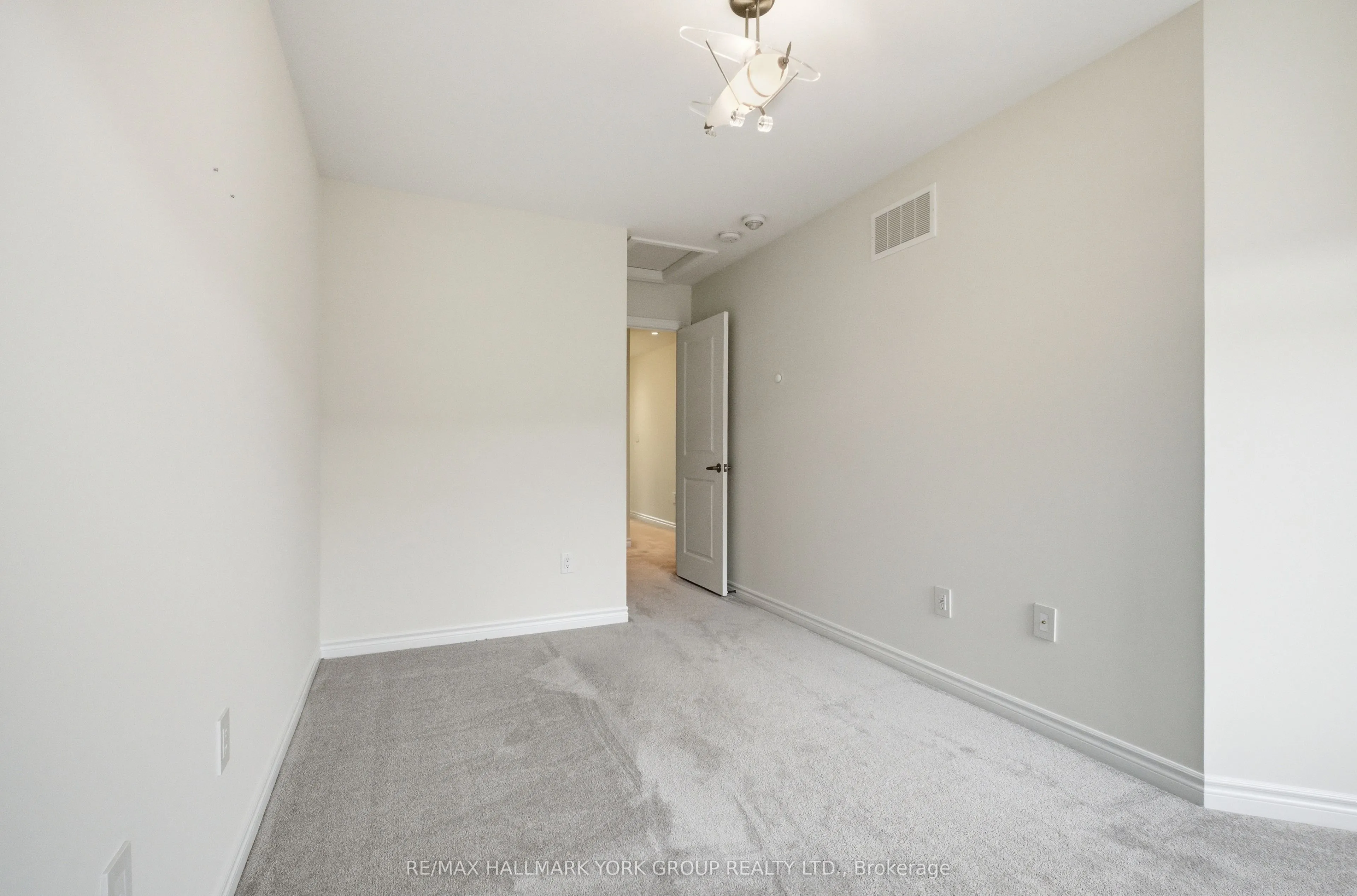 104 Gordon Circle