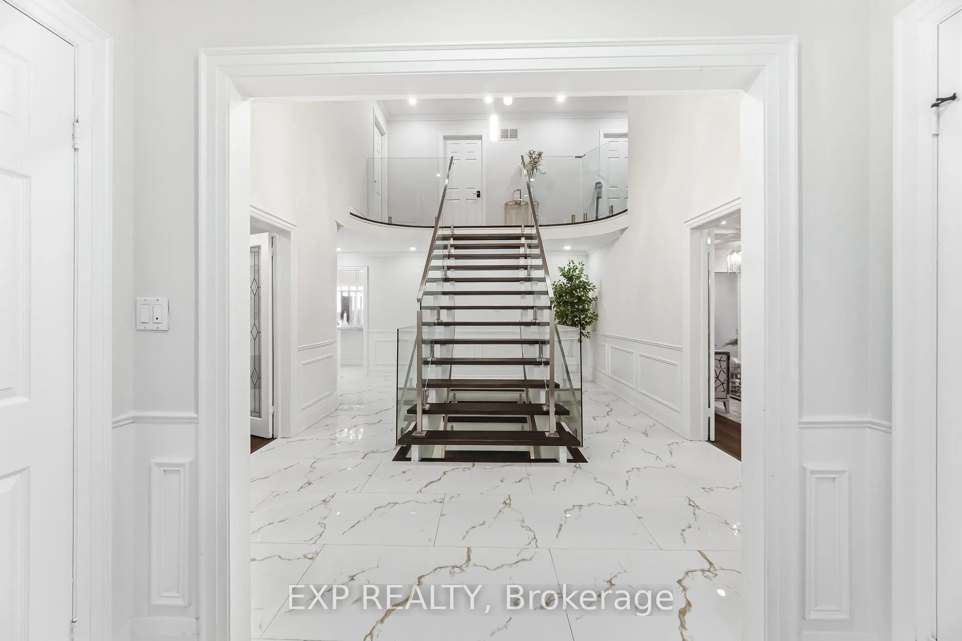 265 Wycliffe Avenue