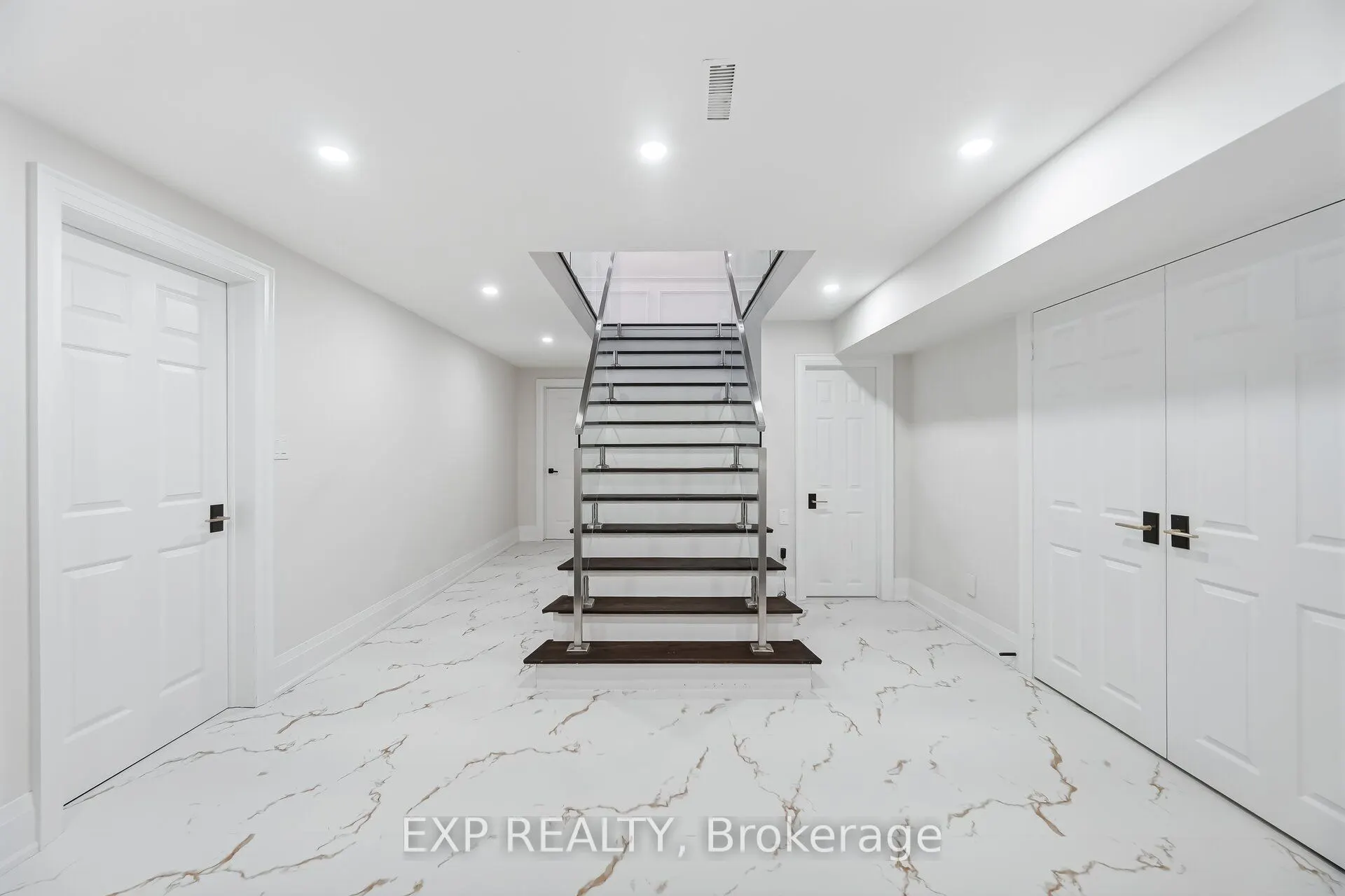 265 Wycliffe Avenue