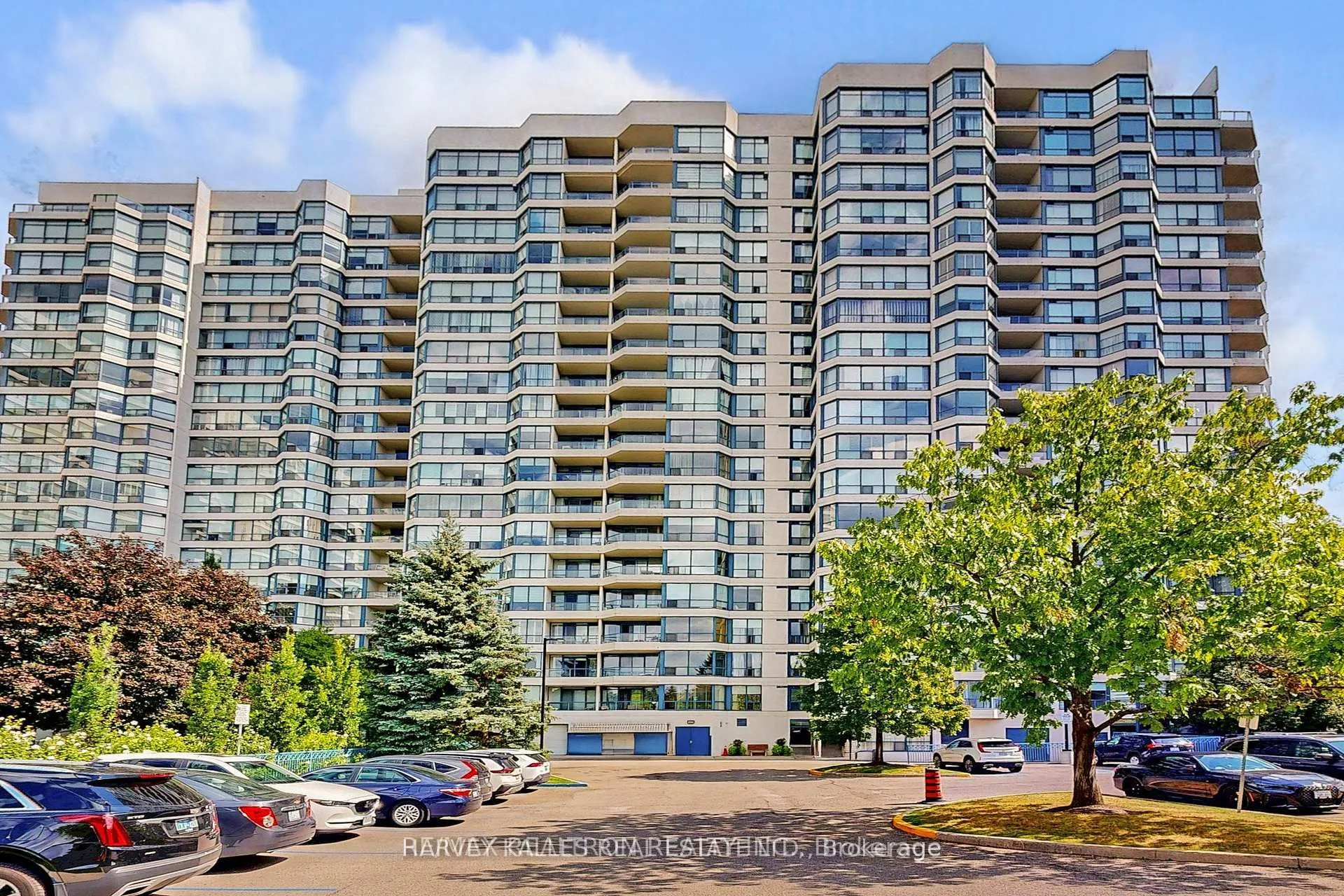7300 Yonge Street #311