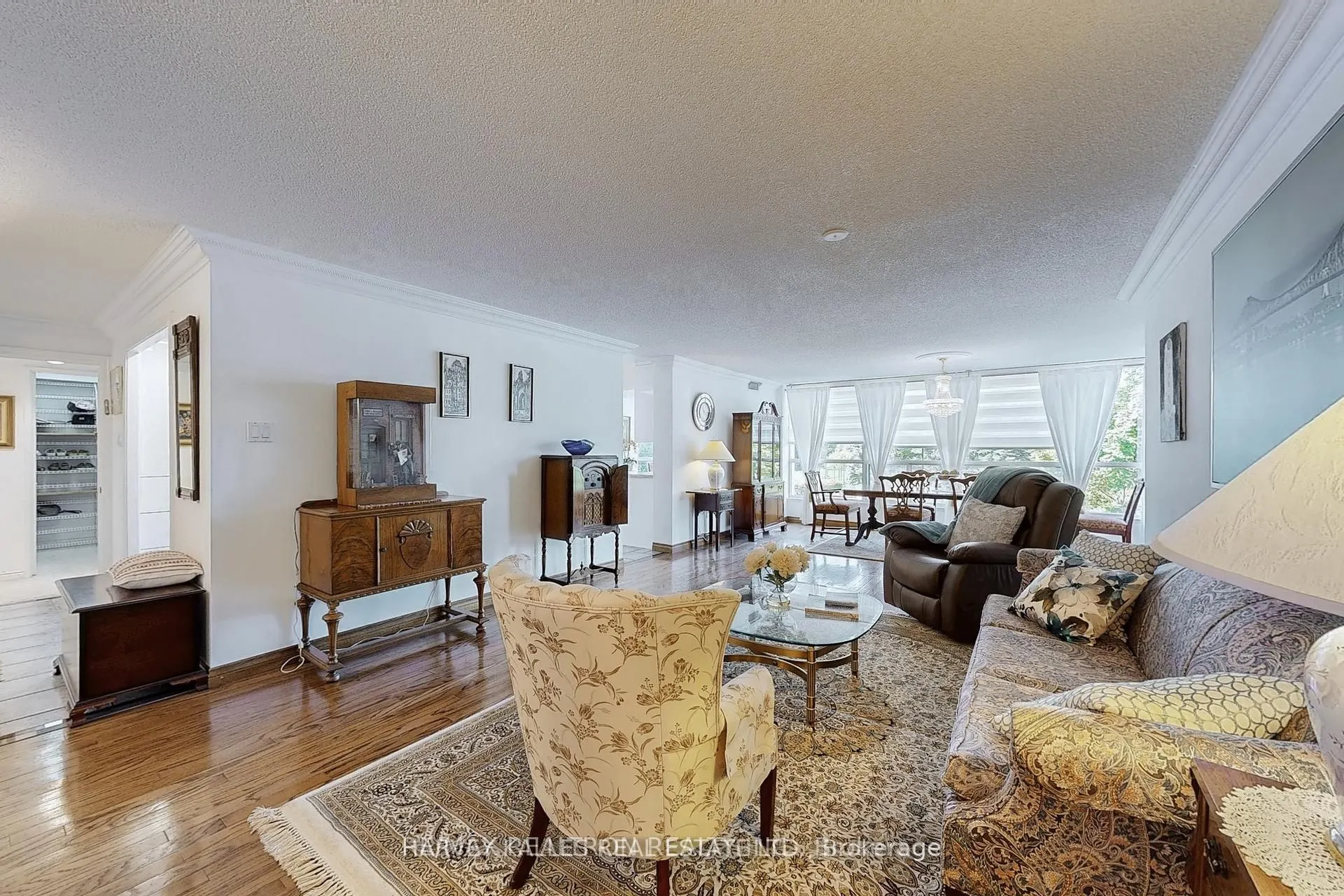7300 Yonge Street #311