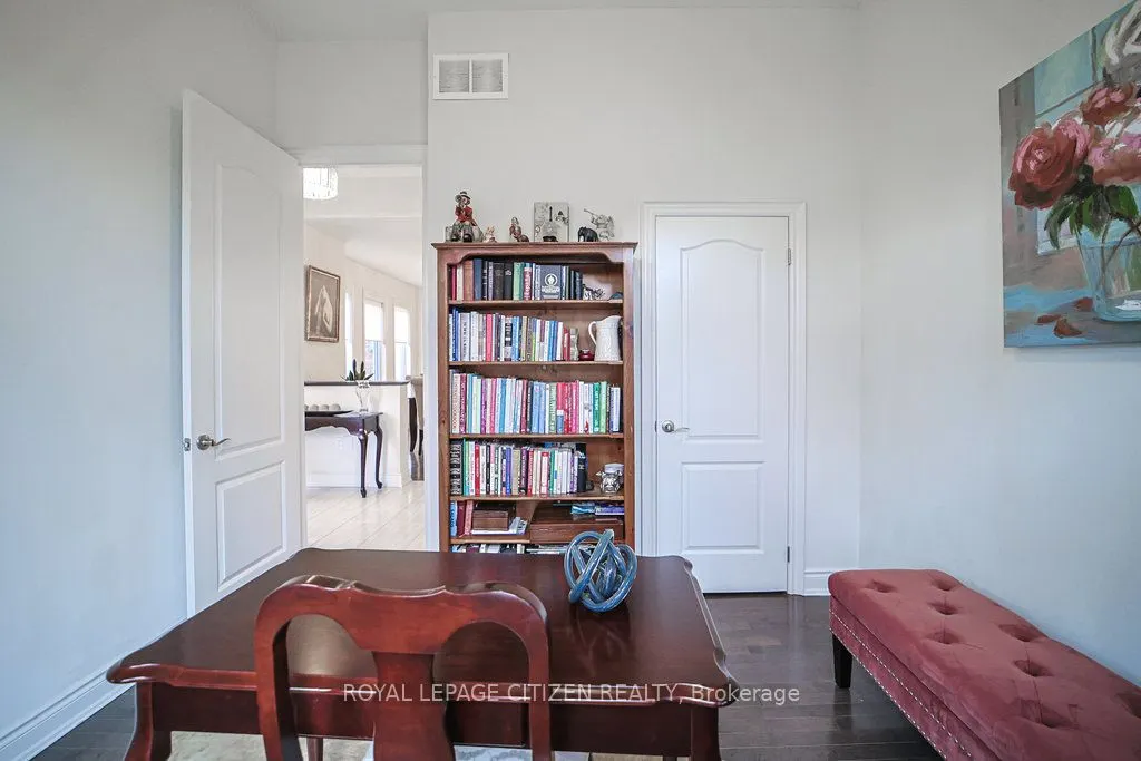 19 Westmount Drive #15