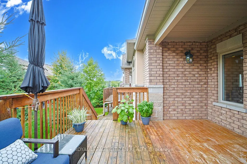 19 Westmount Drive #15