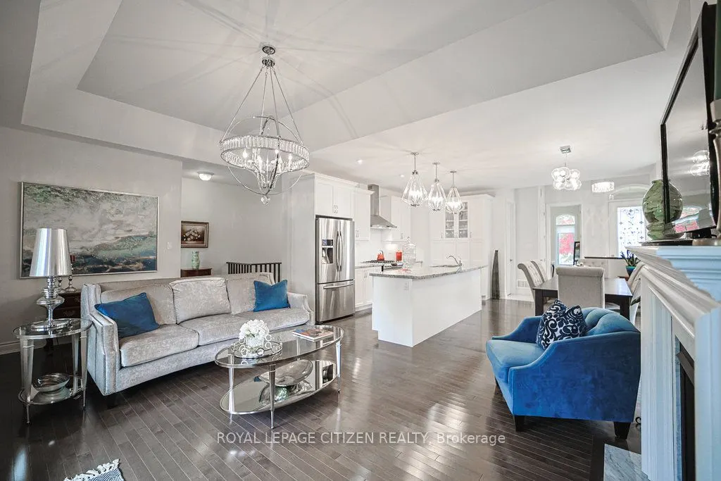 19 Westmount Drive #15