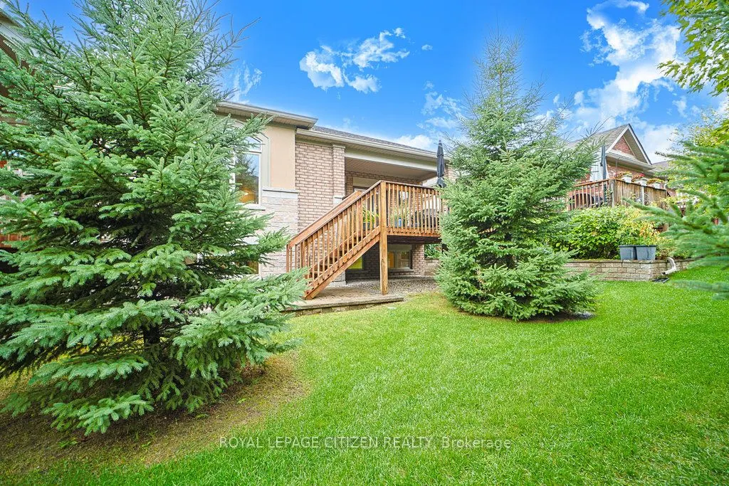 19 Westmount Drive #15