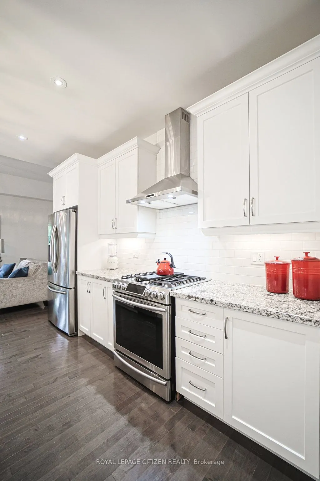 19 Westmount Drive #15