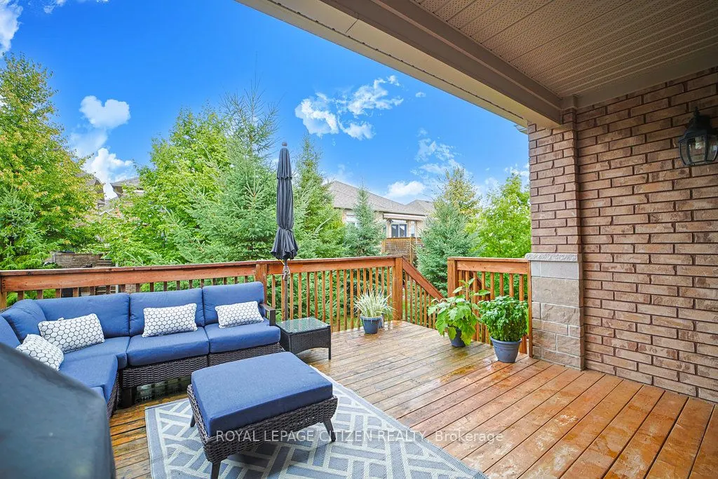 19 Westmount Drive #15