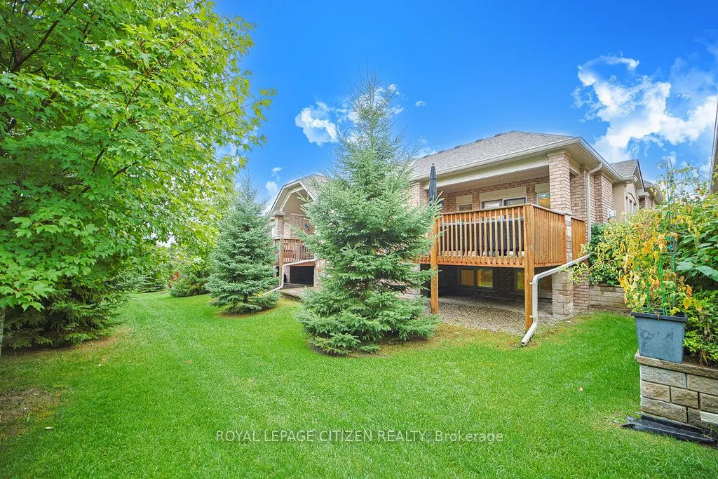 19 Westmount Drive #15