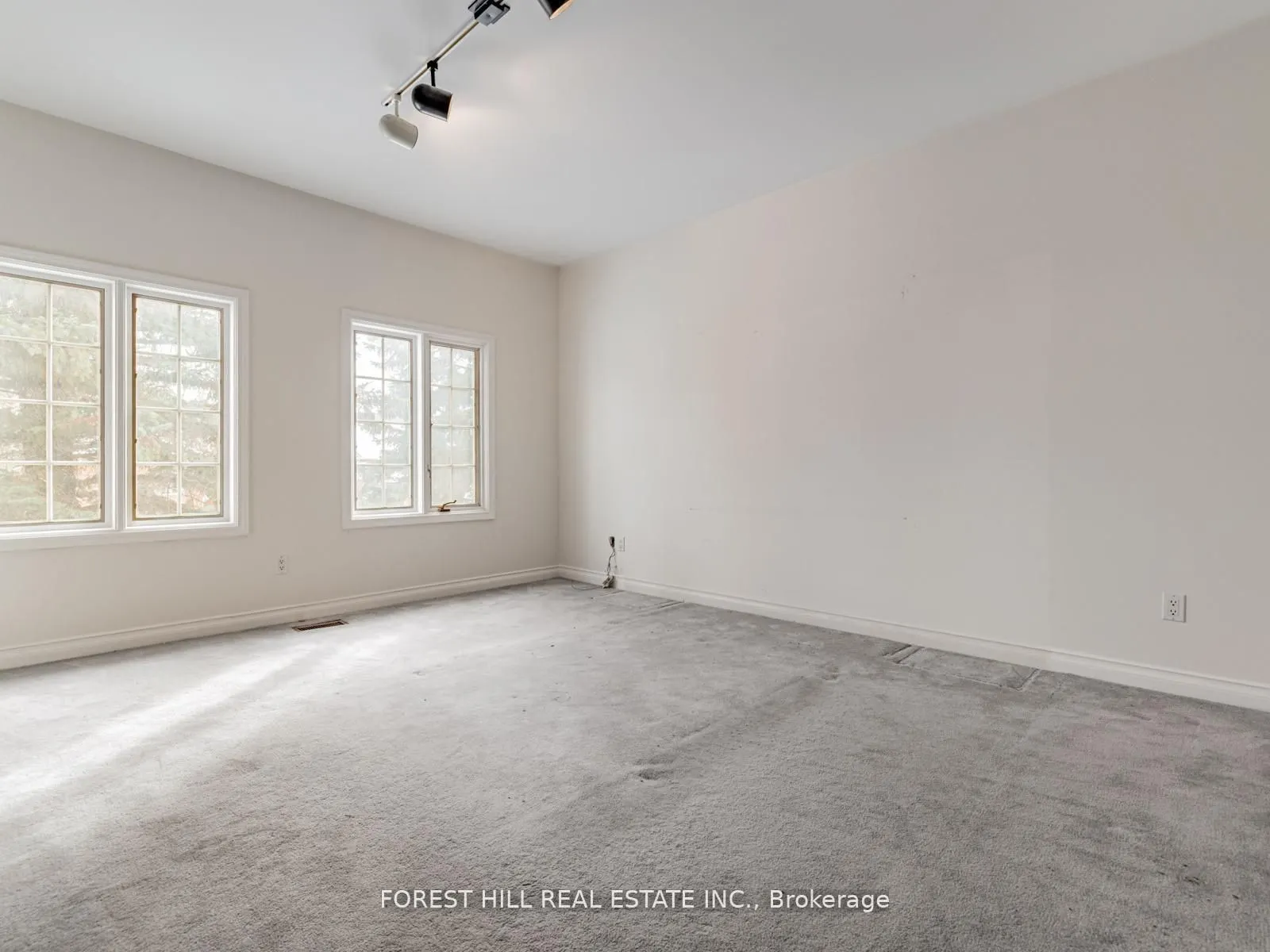 17 Dunloe Road