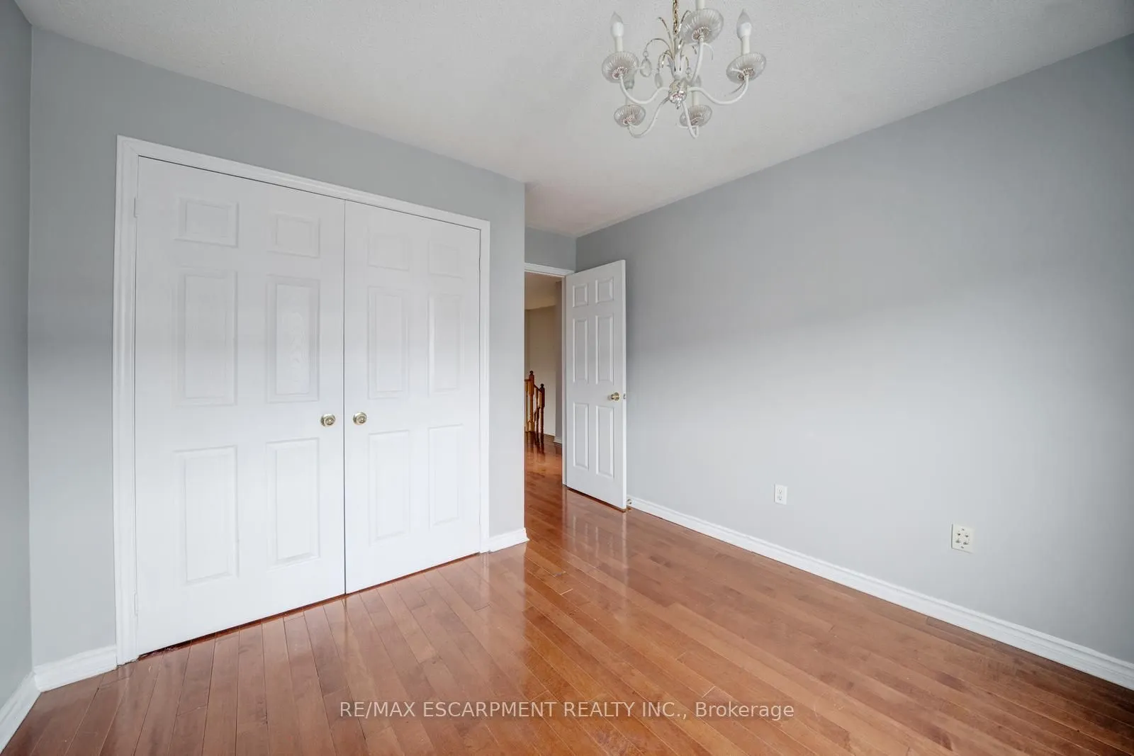84 Andriana Crescent
