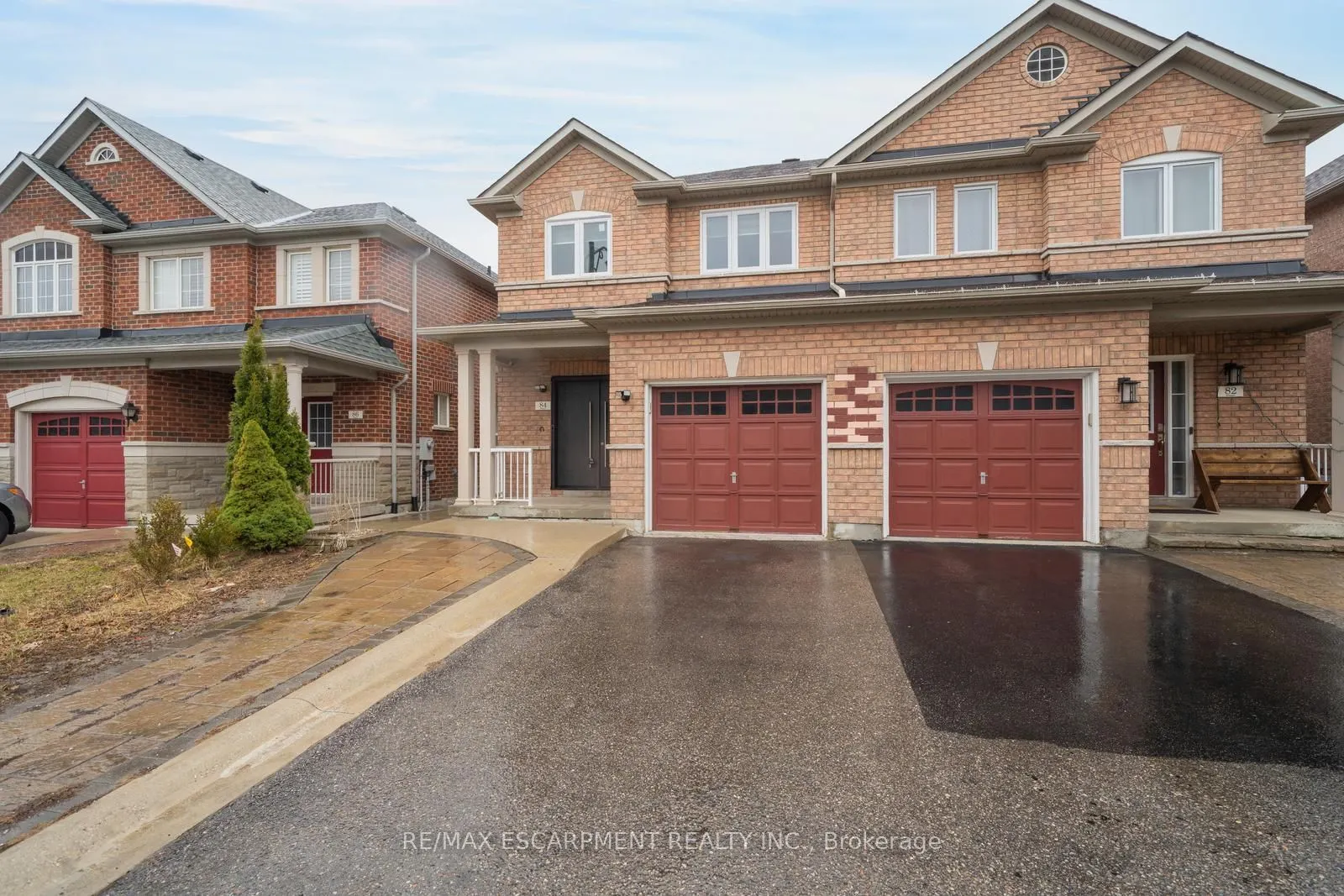 84 Andriana Crescent