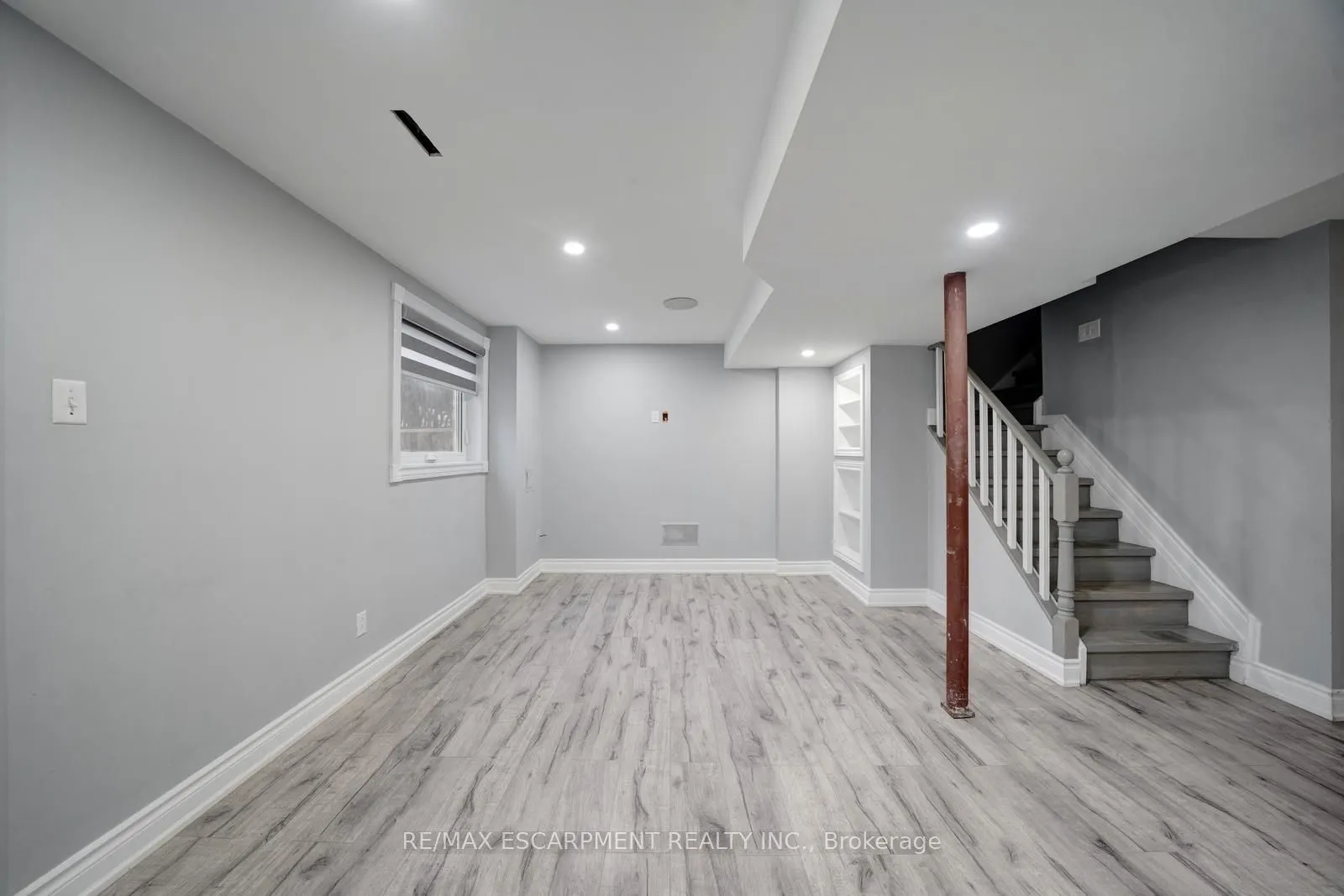 84 Andriana Crescent