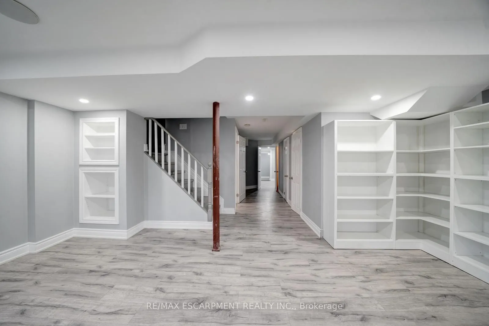 84 Andriana Crescent