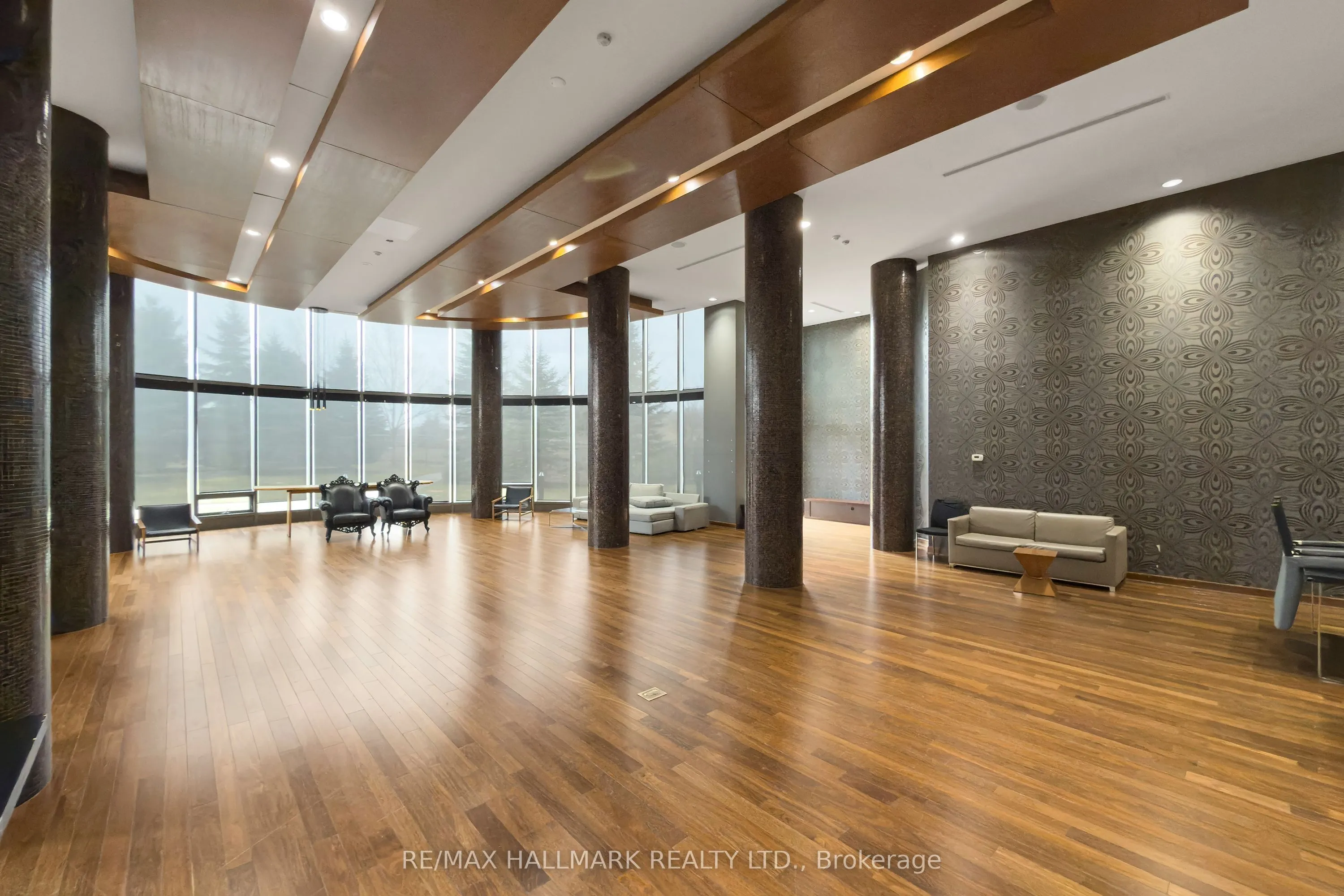 253 South Park Road #308
