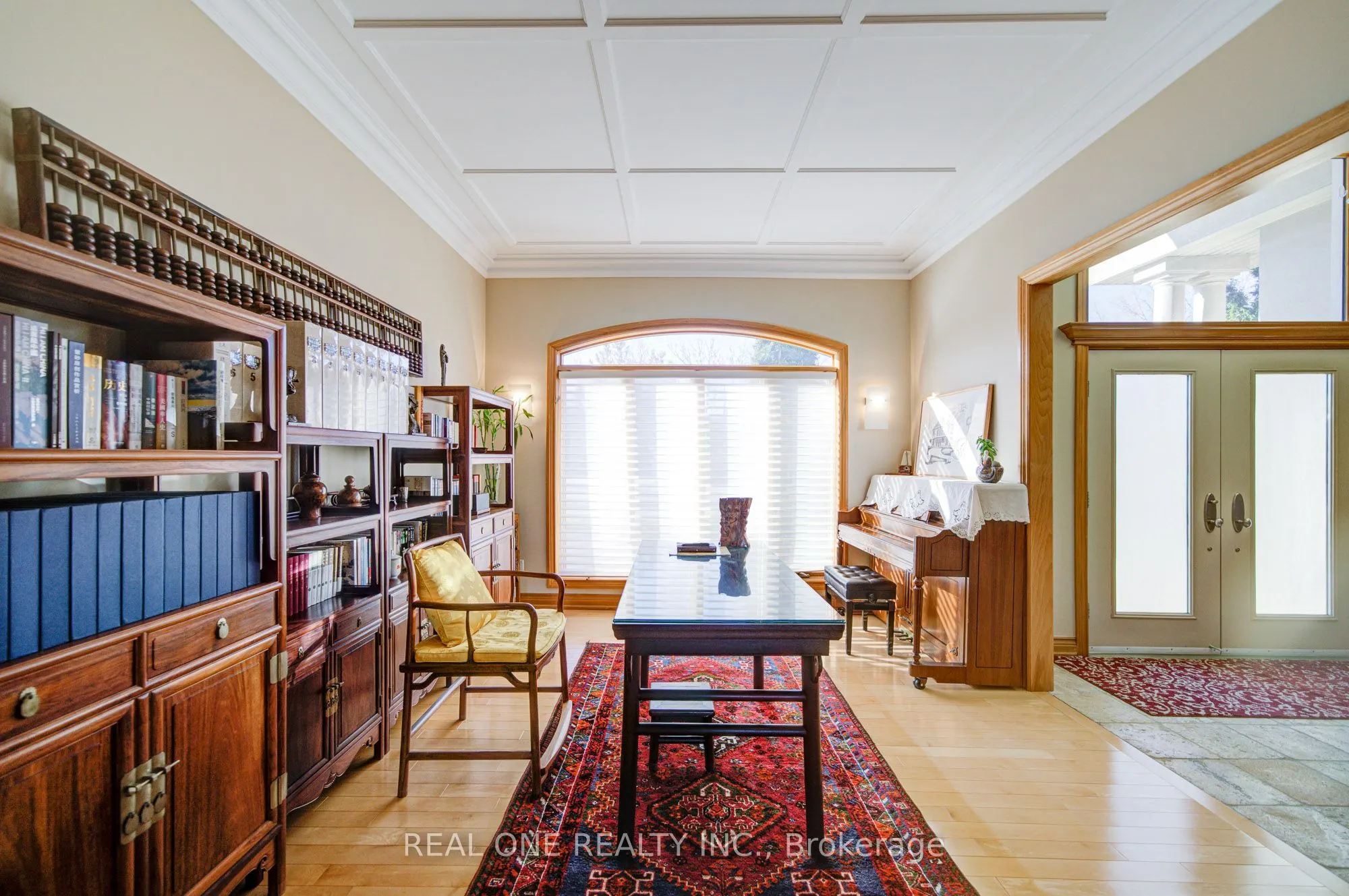 24 Maplehyrn Avenue
