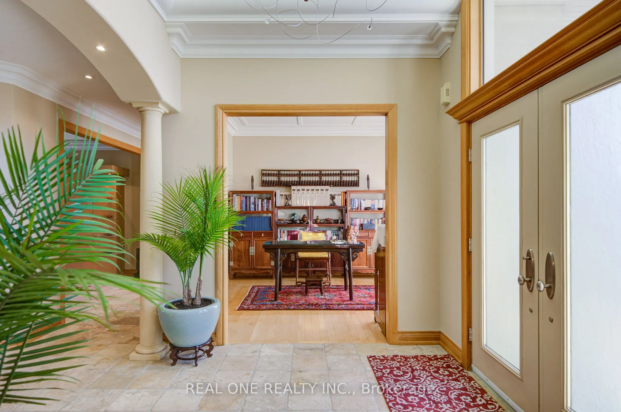 24 Maplehyrn Avenue