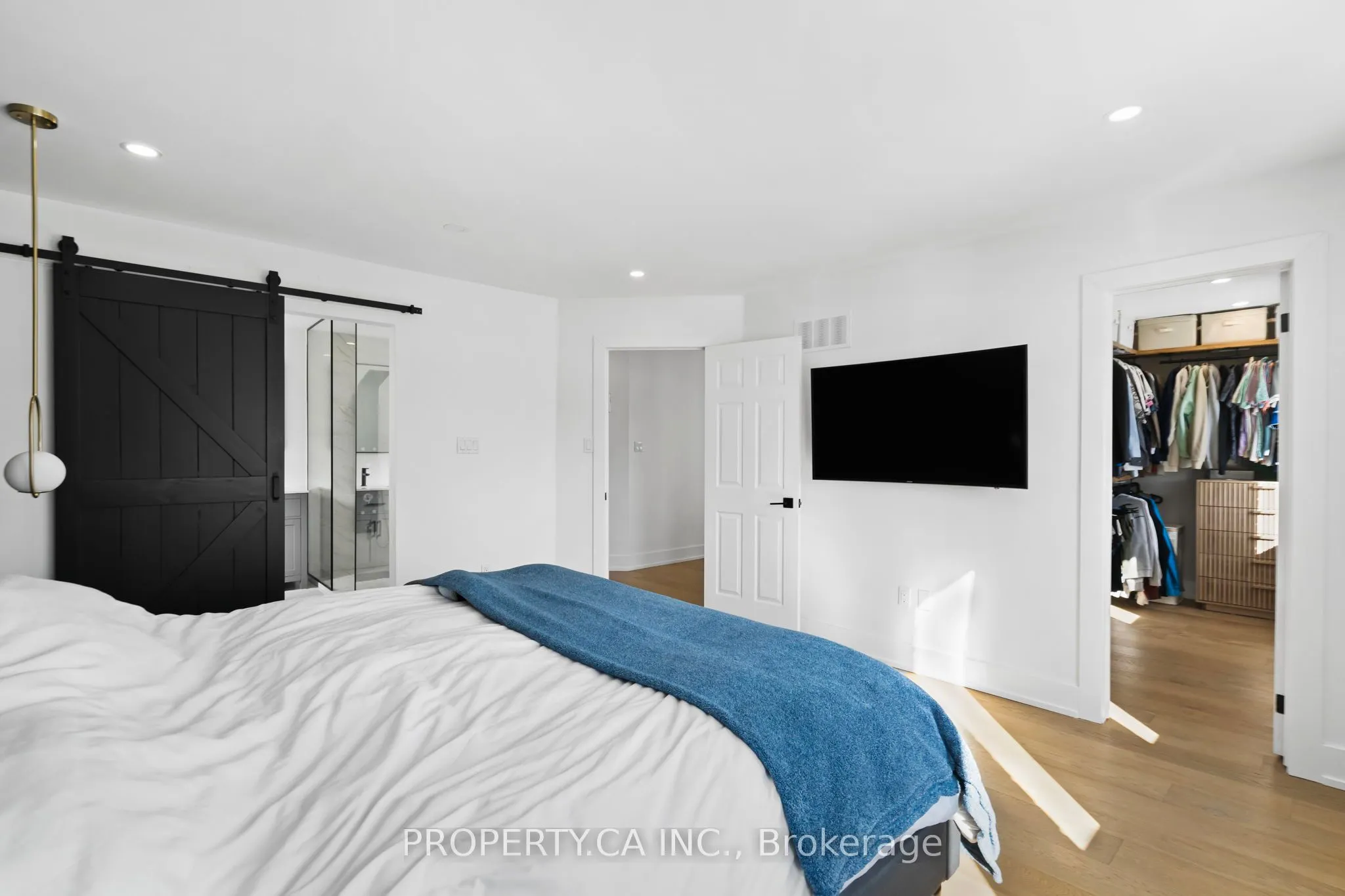 44 Andrew Hill Drive