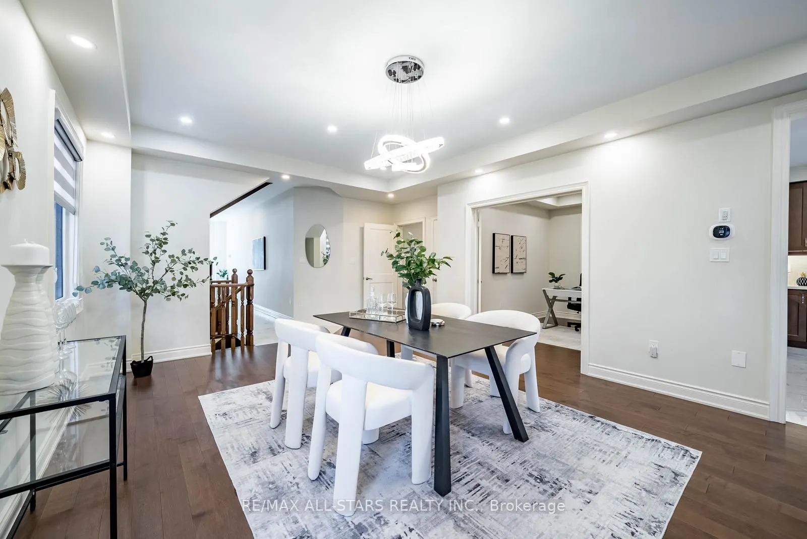170 Fallharvest Way