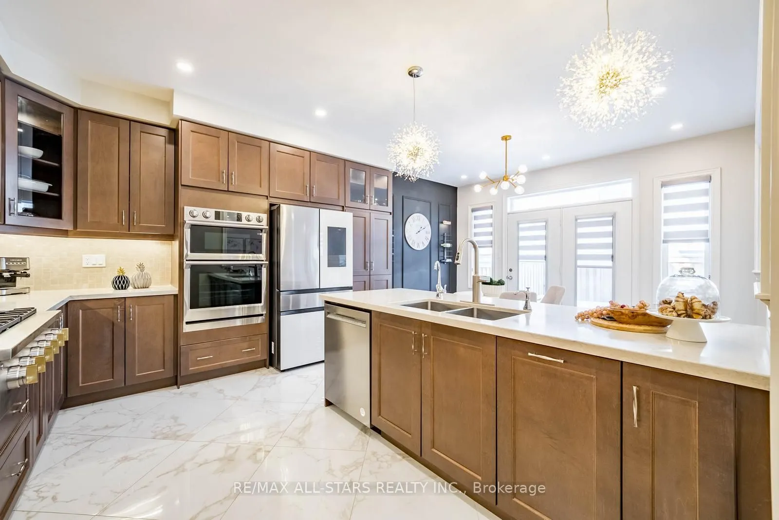 170 Fallharvest Way