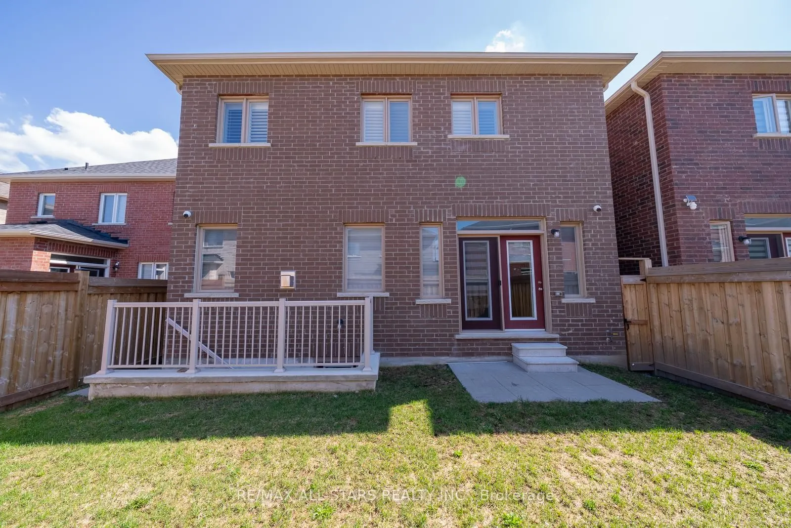 170 Fallharvest Way