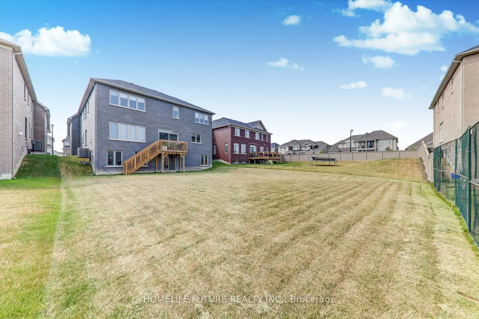 4 Emerald Grove