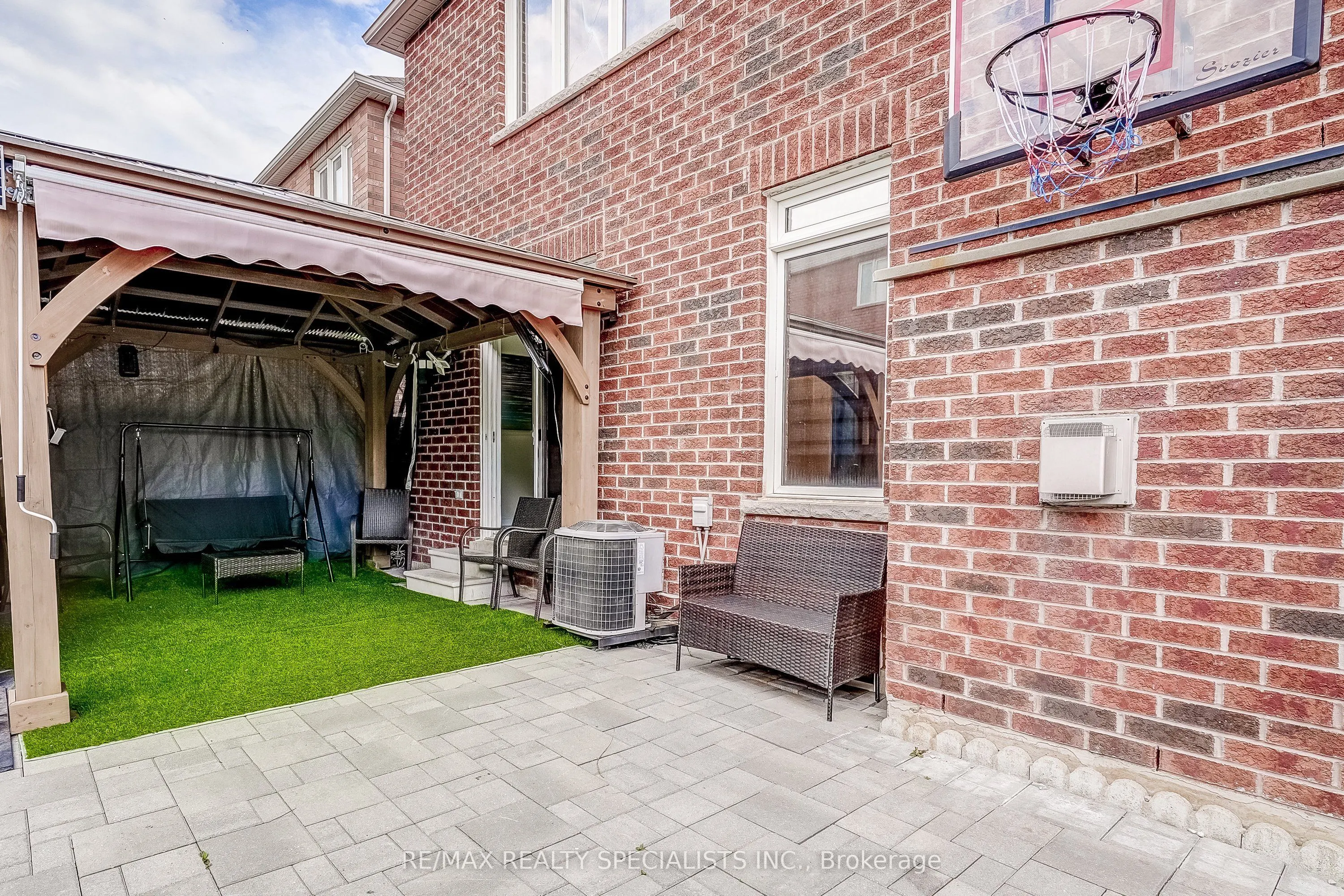 18 Rogers Trail