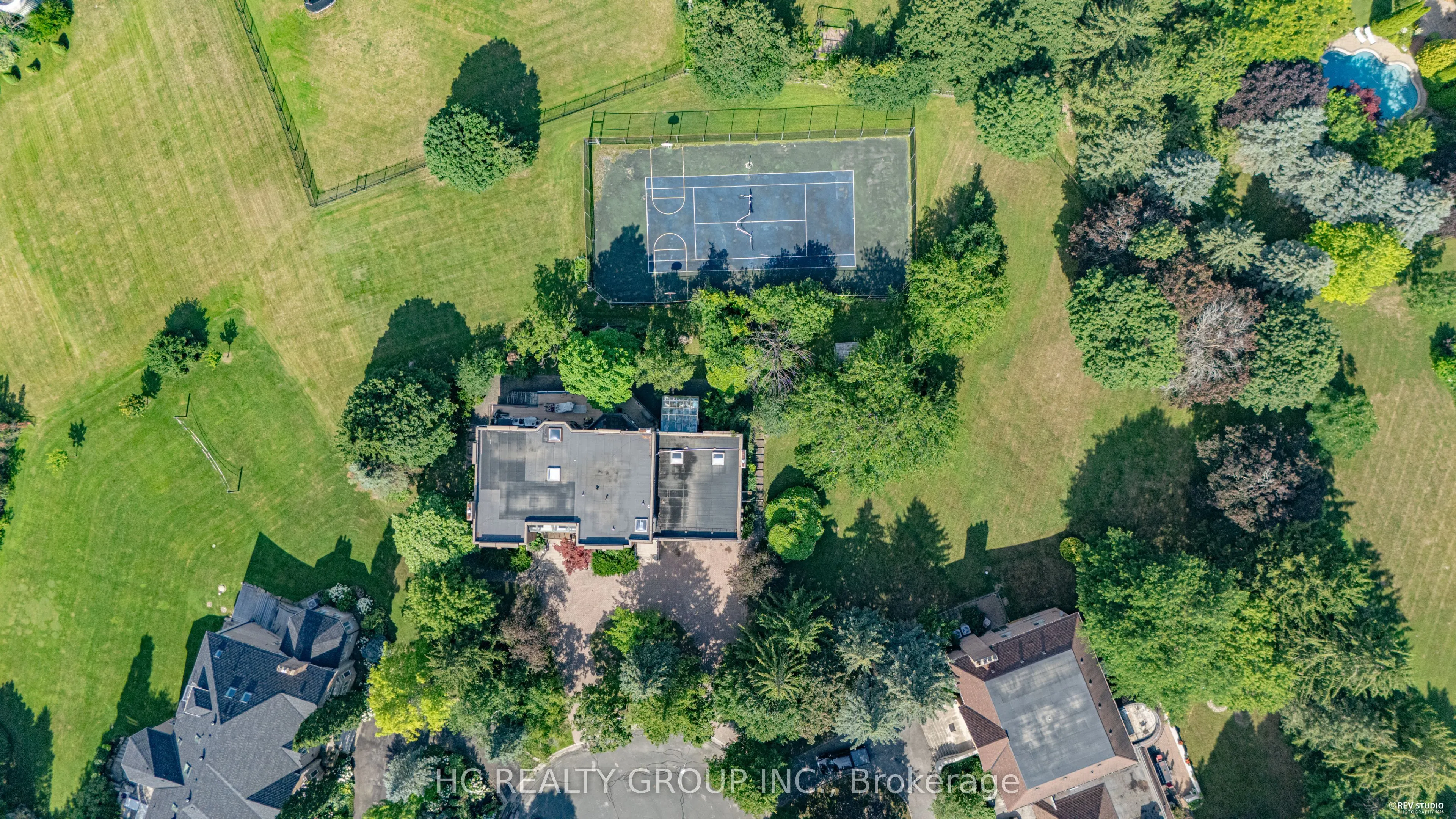 9 Forson Court
