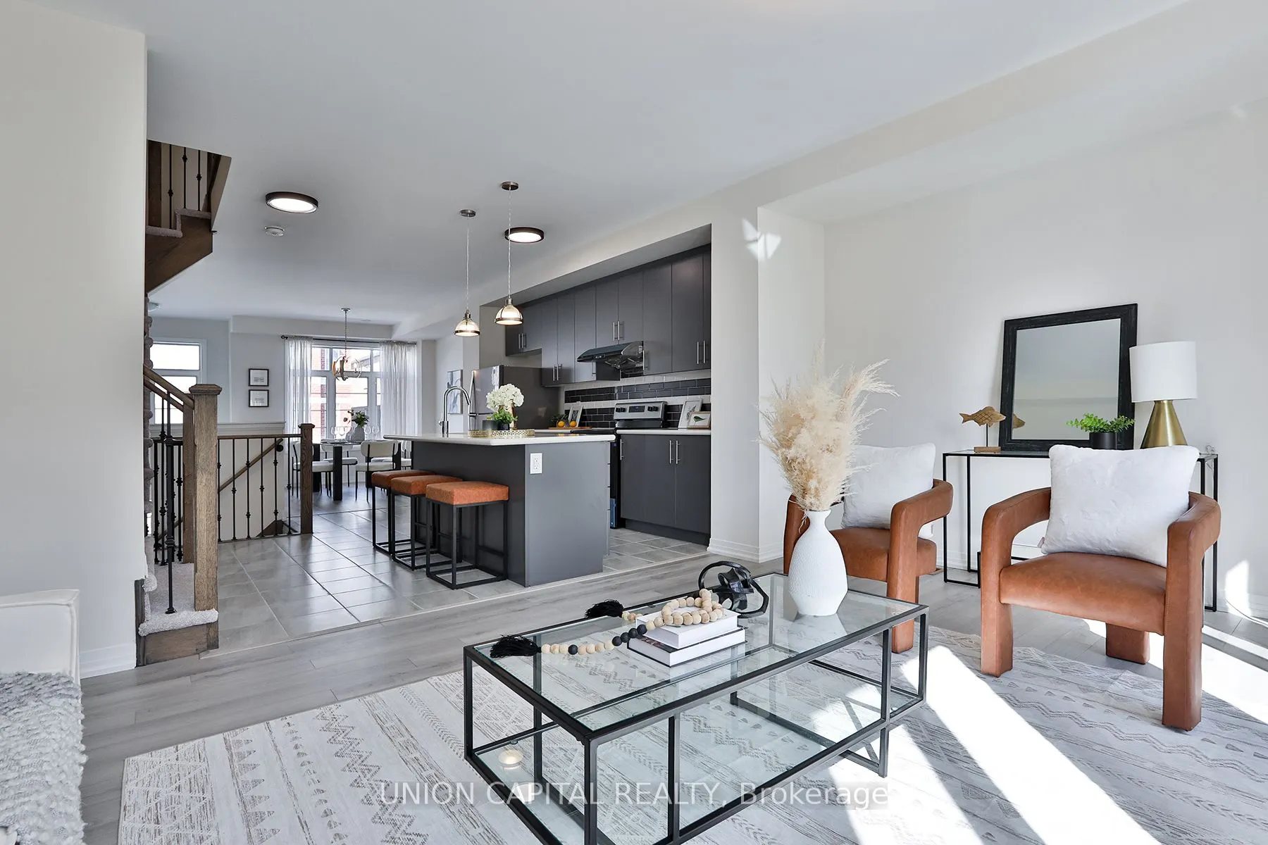 5 Sissons Way