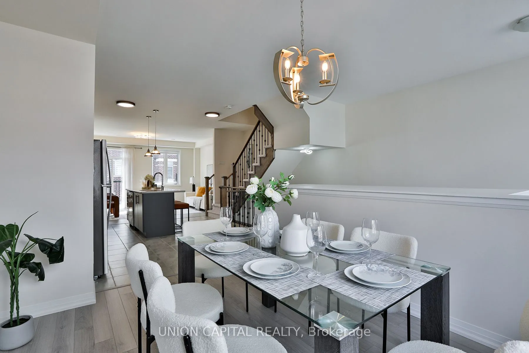 5 Sissons Way