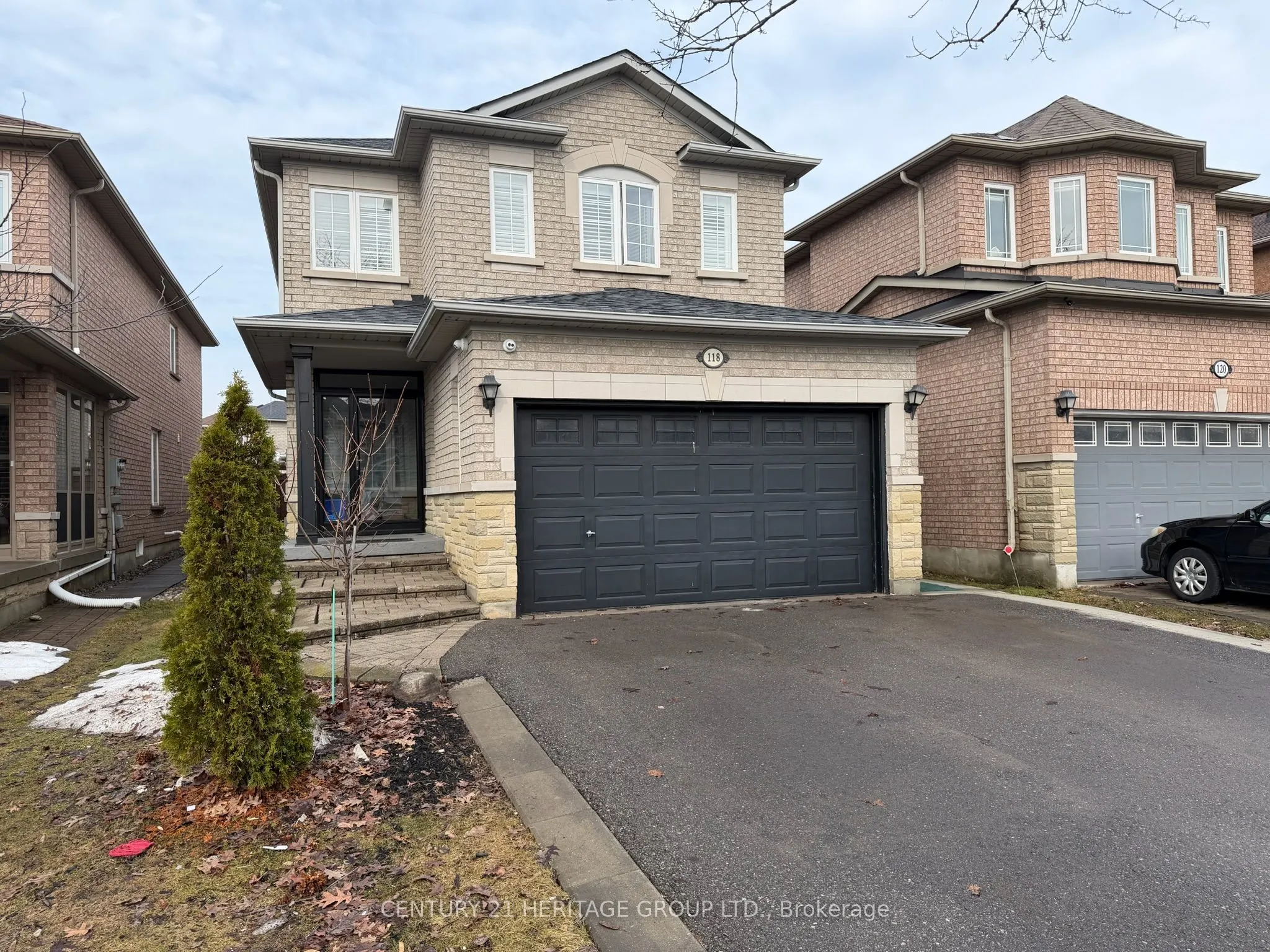 118 Sunridge Street